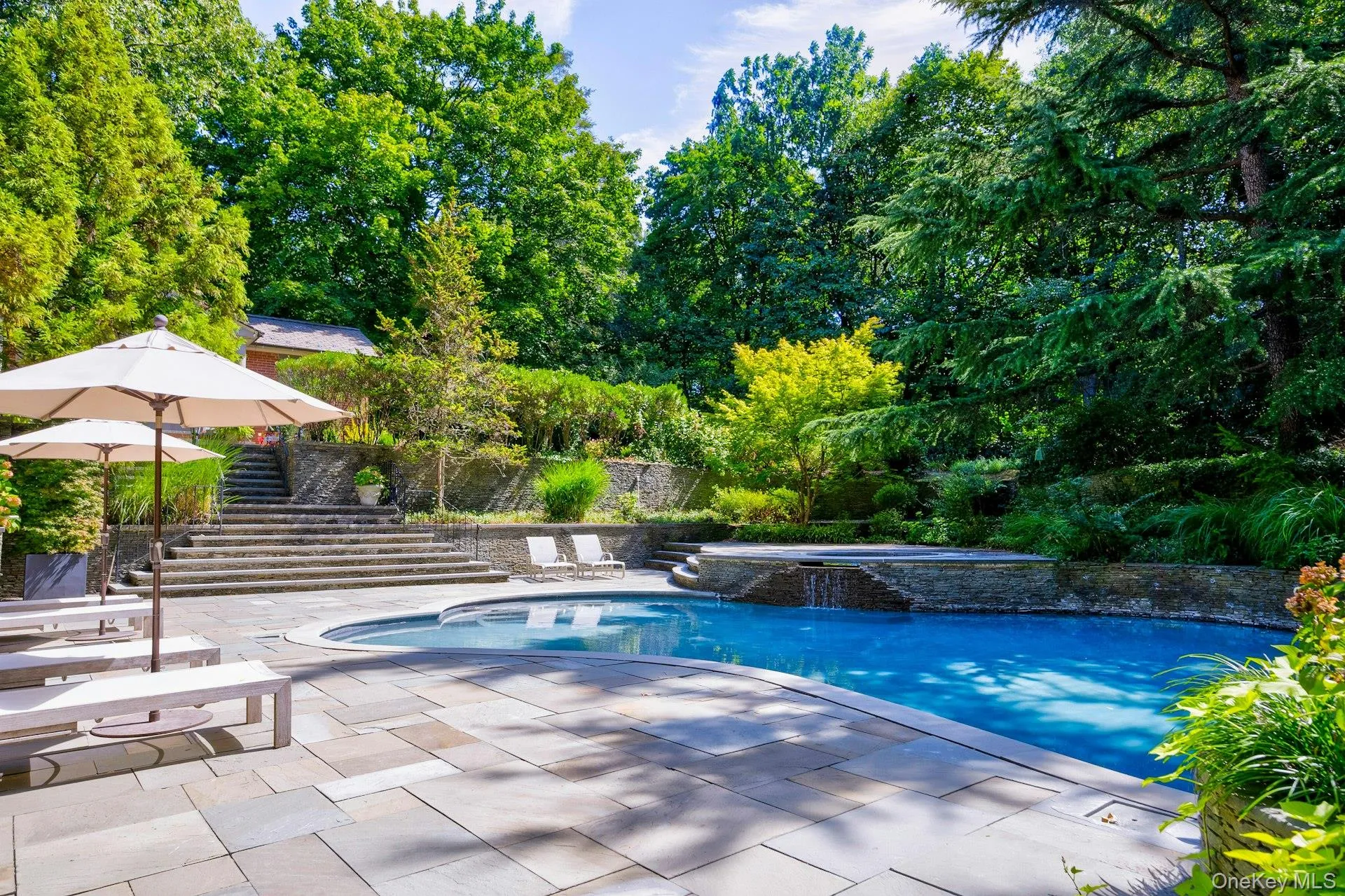 16 Barkers Point Road, North Hempstead, NY, 6 Bedrooms Bedrooms, 17 Rooms Rooms,7 BathroomsBathrooms,Residential Lease,For Rent,Barkers Point Road,0,1013334 16 Barkers Point Road, North Hempstead, NY, 6 Bedrooms Bedrooms, 17 Rooms Rooms,7 BathroomsBathrooms,Residential Lease,For Rent,Barkers Point Road,0,1013334