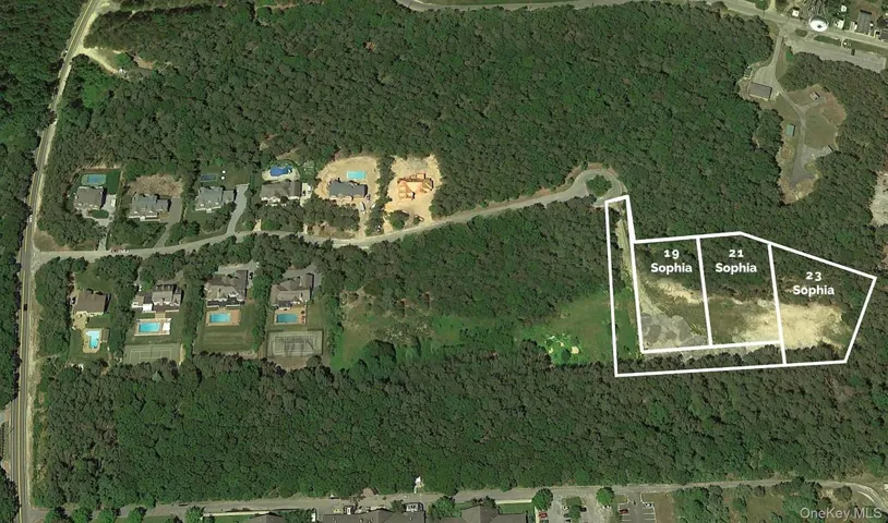 19 Sophia Court, Southampton, New York 11977