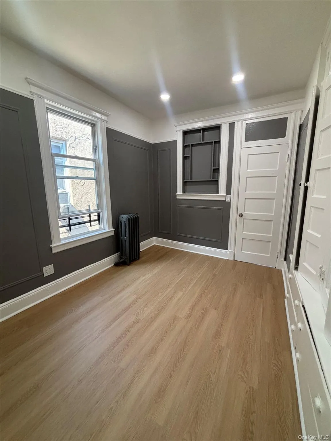 15 Nichols Avenue, New York, NY, 4 Bedrooms Bedrooms, 6 Rooms Rooms,1 BathroomBathrooms,Residential Lease,For Rent,Nichols Avenue,0,1013339 15 Nichols Avenue, New York, NY, 4 Bedrooms Bedrooms, 6 Rooms Rooms,1 BathroomBathrooms,Residential Lease,For Rent,Nichols Avenue,0,1013339