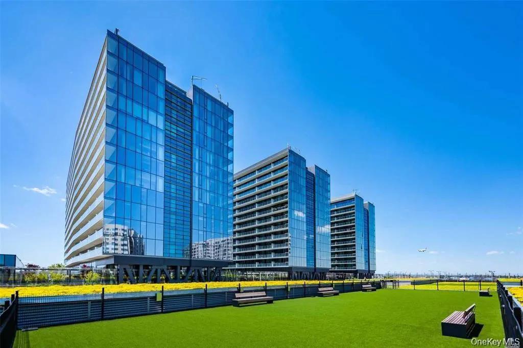 131-05 40 Road, New York, NY, 2 Bedrooms Bedrooms, 5 Rooms Rooms,1 BathroomBathrooms,Residential,For Rent,40,0,1013341 131-05 40 Road, New York, NY, 2 Bedrooms Bedrooms, 5 Rooms Rooms,1 BathroomBathrooms,Residential,For Rent,40,0,1013341