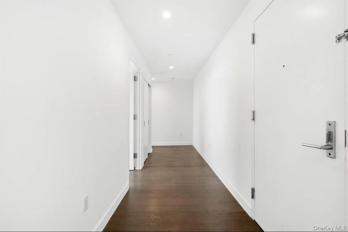 131-05 40 Road, New York, NY, 2 Bedrooms Bedrooms, 5 Rooms Rooms,1 BathroomBathrooms,Residential,For Rent,40,0,1013341 131-05 40 Road, New York, NY, 2 Bedrooms Bedrooms, 5 Rooms Rooms,1 BathroomBathrooms,Residential,For Rent,40,0,1013341