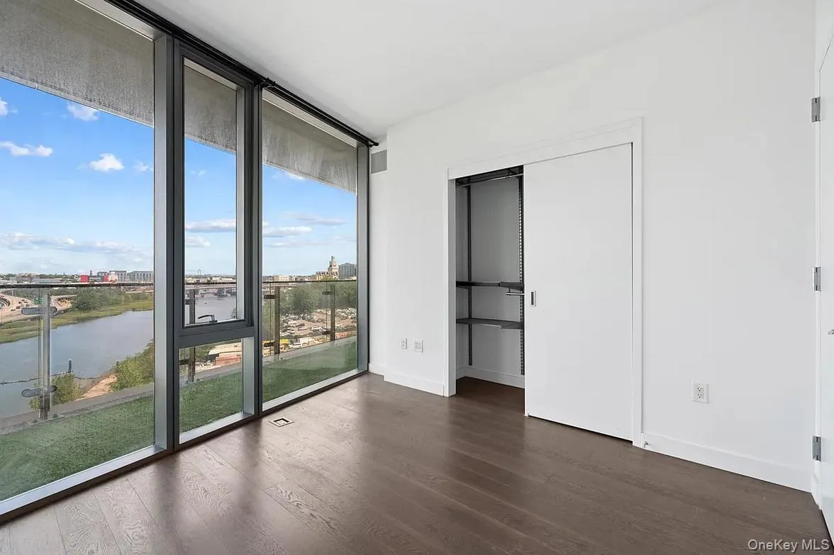 131-05 40 Road, New York, NY, 2 Bedrooms Bedrooms, 5 Rooms Rooms,1 BathroomBathrooms,Residential,For Rent,40,0,1013341 131-05 40 Road, New York, NY, 2 Bedrooms Bedrooms, 5 Rooms Rooms,1 BathroomBathrooms,Residential,For Rent,40,0,1013341