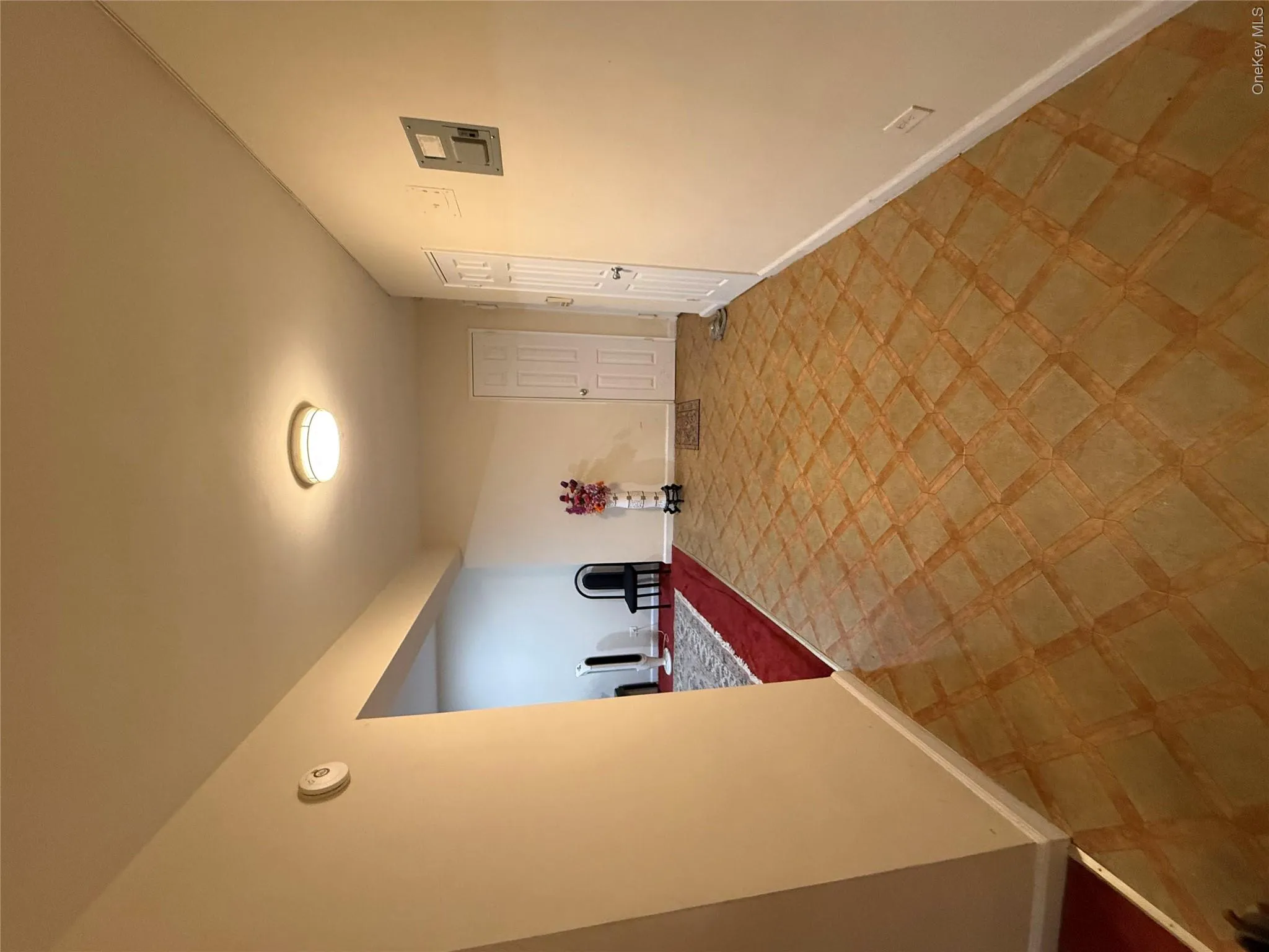 84-55 Daniels Street, New York, NY, 2 Bedrooms Bedrooms, 4 Rooms Rooms,1 BathroomBathrooms,Residential,For Rent,Daniels,0,1013346 84-55 Daniels Street, New York, NY, 2 Bedrooms Bedrooms, 4 Rooms Rooms,1 BathroomBathrooms,Residential,For Rent,Daniels,0,1013346