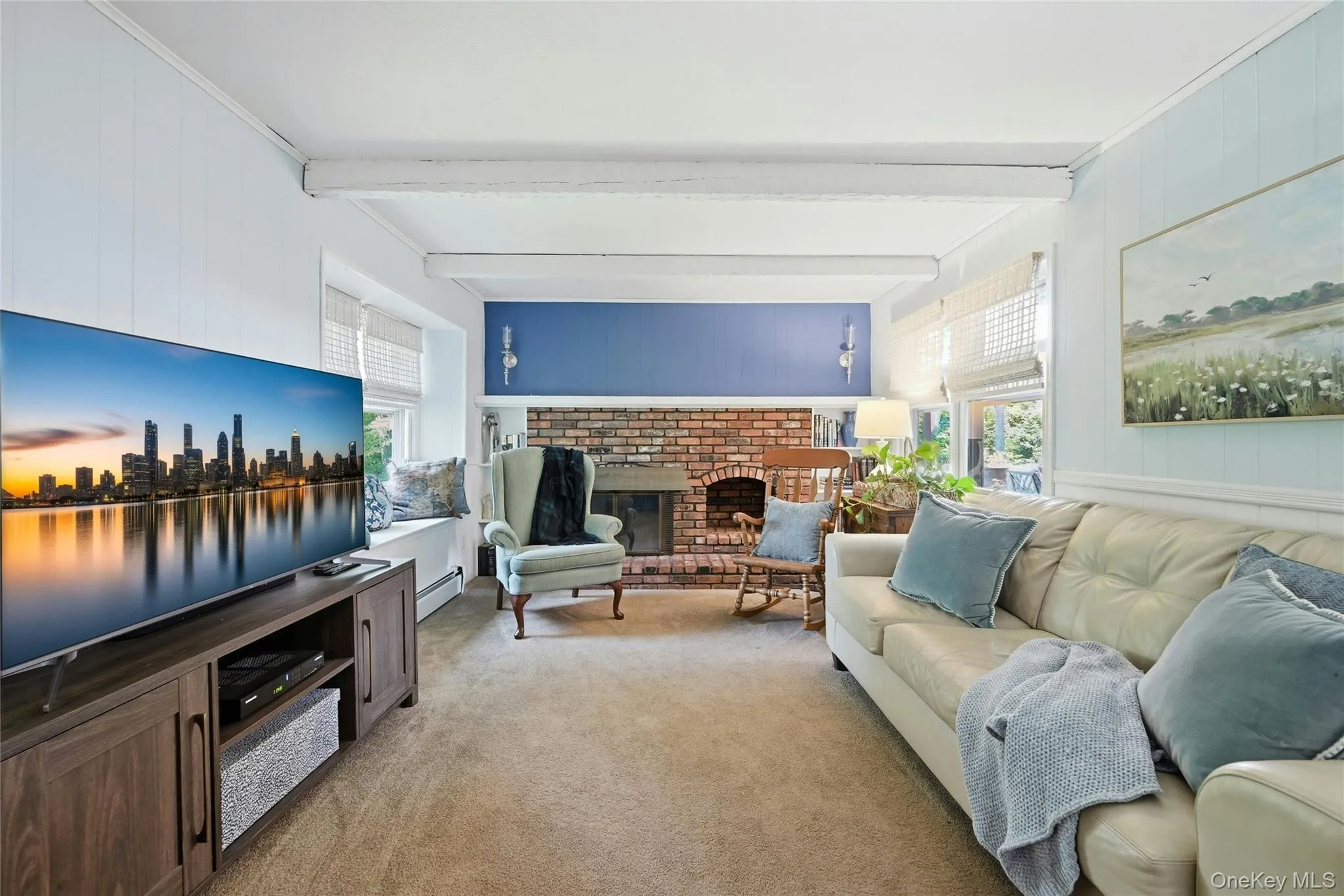 11 x 19 sq ft Den with wood burning fireplace 11 x 19 sq ft Den with wood burning fireplace