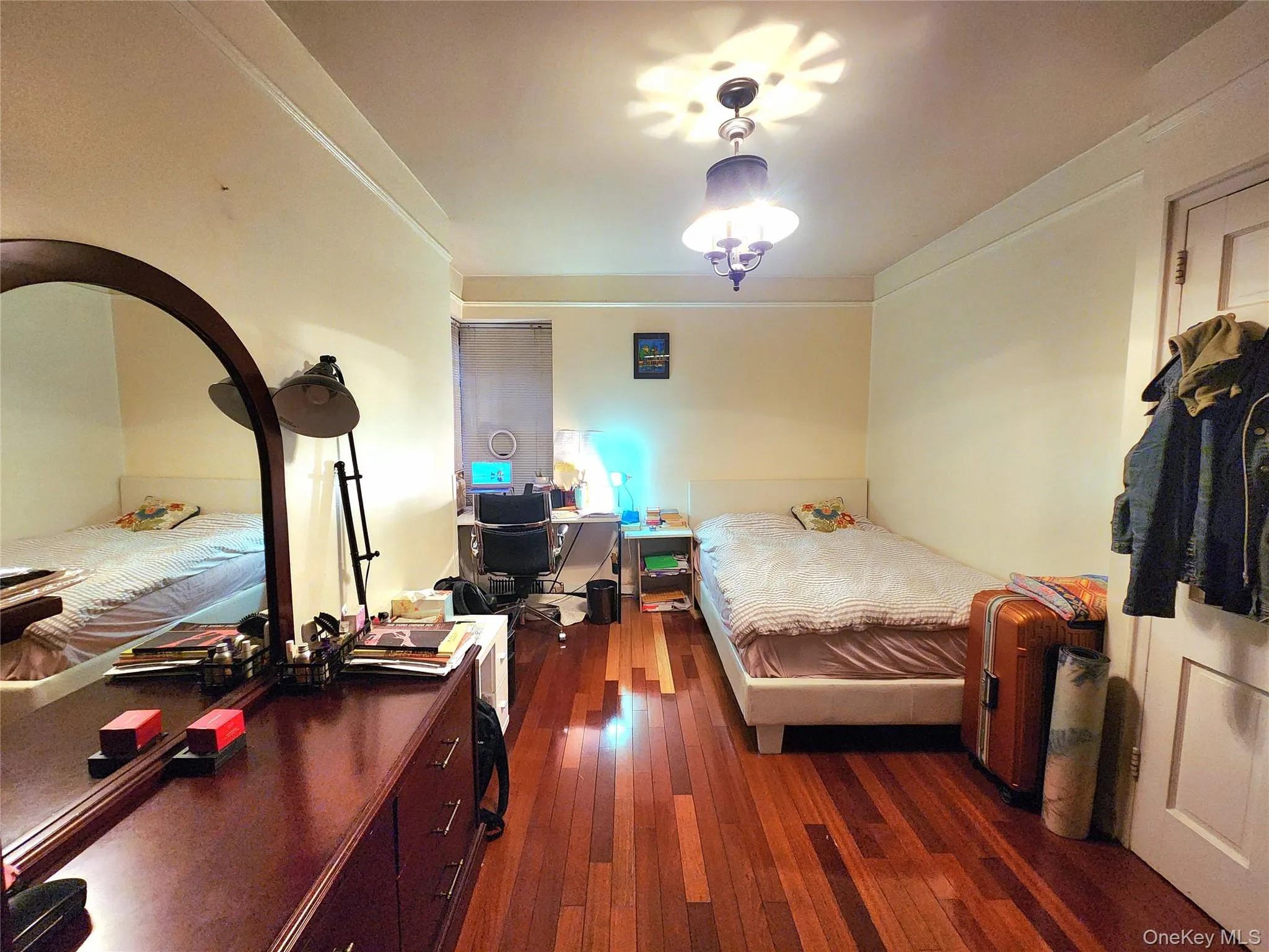 143-07 Sanford Avenue, New York, NY, 2 Bedrooms Bedrooms, 8 Rooms Rooms,1 BathroomBathrooms,Residential,For Rent,Sanford,0,1013351 143-07 Sanford Avenue, New York, NY, 2 Bedrooms Bedrooms, 8 Rooms Rooms,1 BathroomBathrooms,Residential,For Rent,Sanford,0,1013351