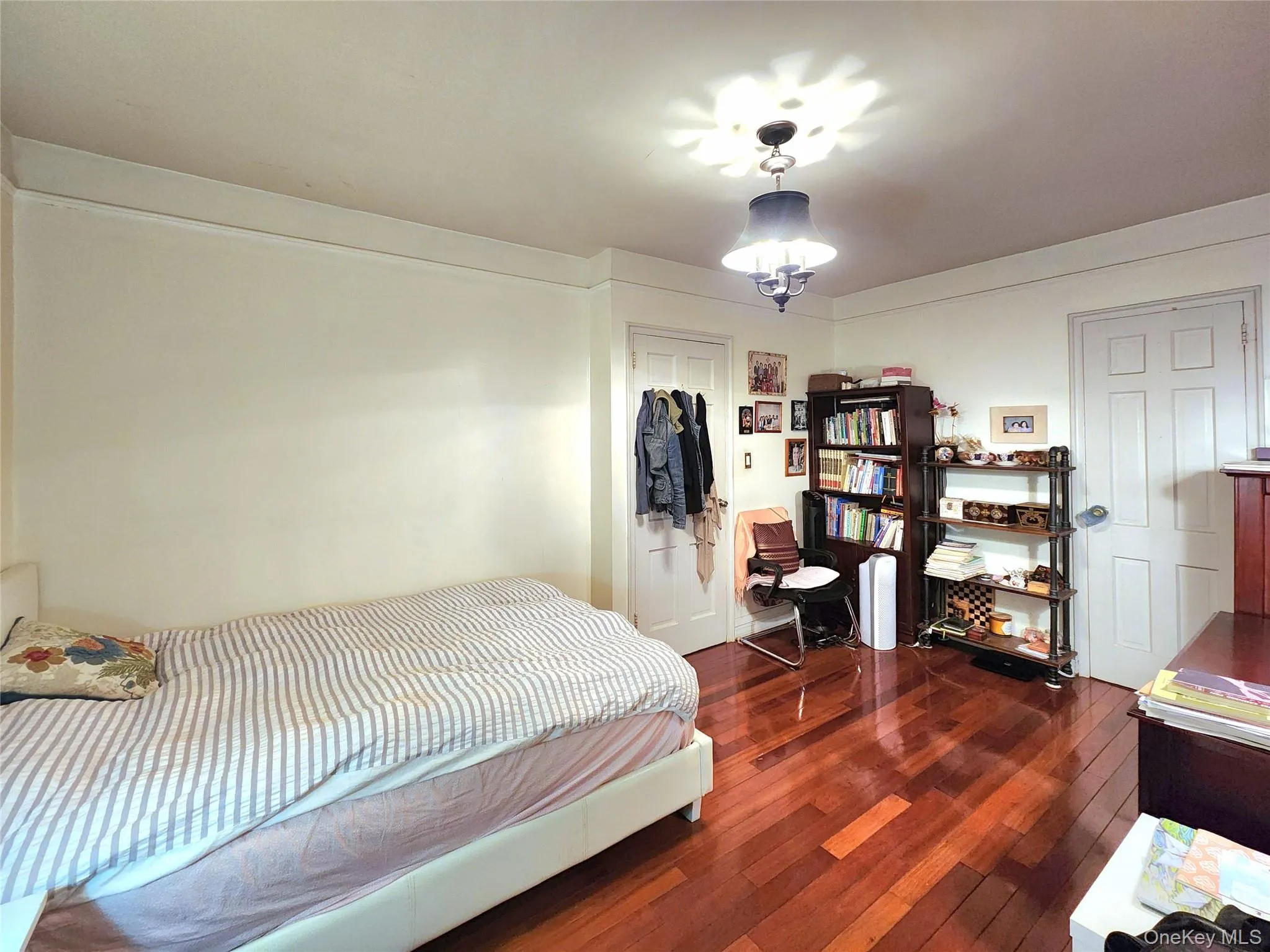 143-07 Sanford Avenue, New York, NY, 2 Bedrooms Bedrooms, 8 Rooms Rooms,1 BathroomBathrooms,Residential,For Rent,Sanford,0,1013351 143-07 Sanford Avenue, New York, NY, 2 Bedrooms Bedrooms, 8 Rooms Rooms,1 BathroomBathrooms,Residential,For Rent,Sanford,0,1013351