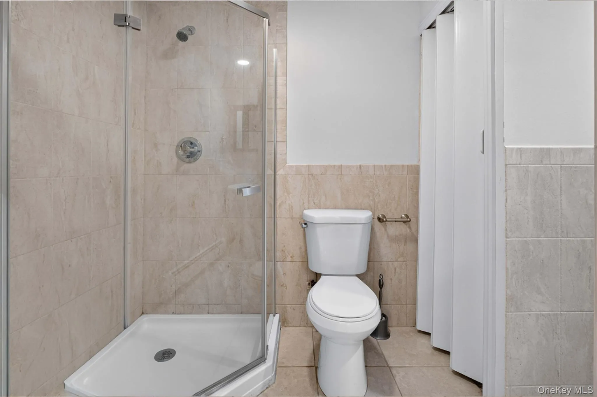 185 Magnolia Drive, Brookhaven, NY, 6 Bedrooms Bedrooms, 12 Rooms Rooms,3 BathroomsBathrooms,Residential,For Rent,Magnolia,0,1013352 185 Magnolia Drive, Brookhaven, NY, 6 Bedrooms Bedrooms, 12 Rooms Rooms,3 BathroomsBathrooms,Residential,For Rent,Magnolia,0,1013352