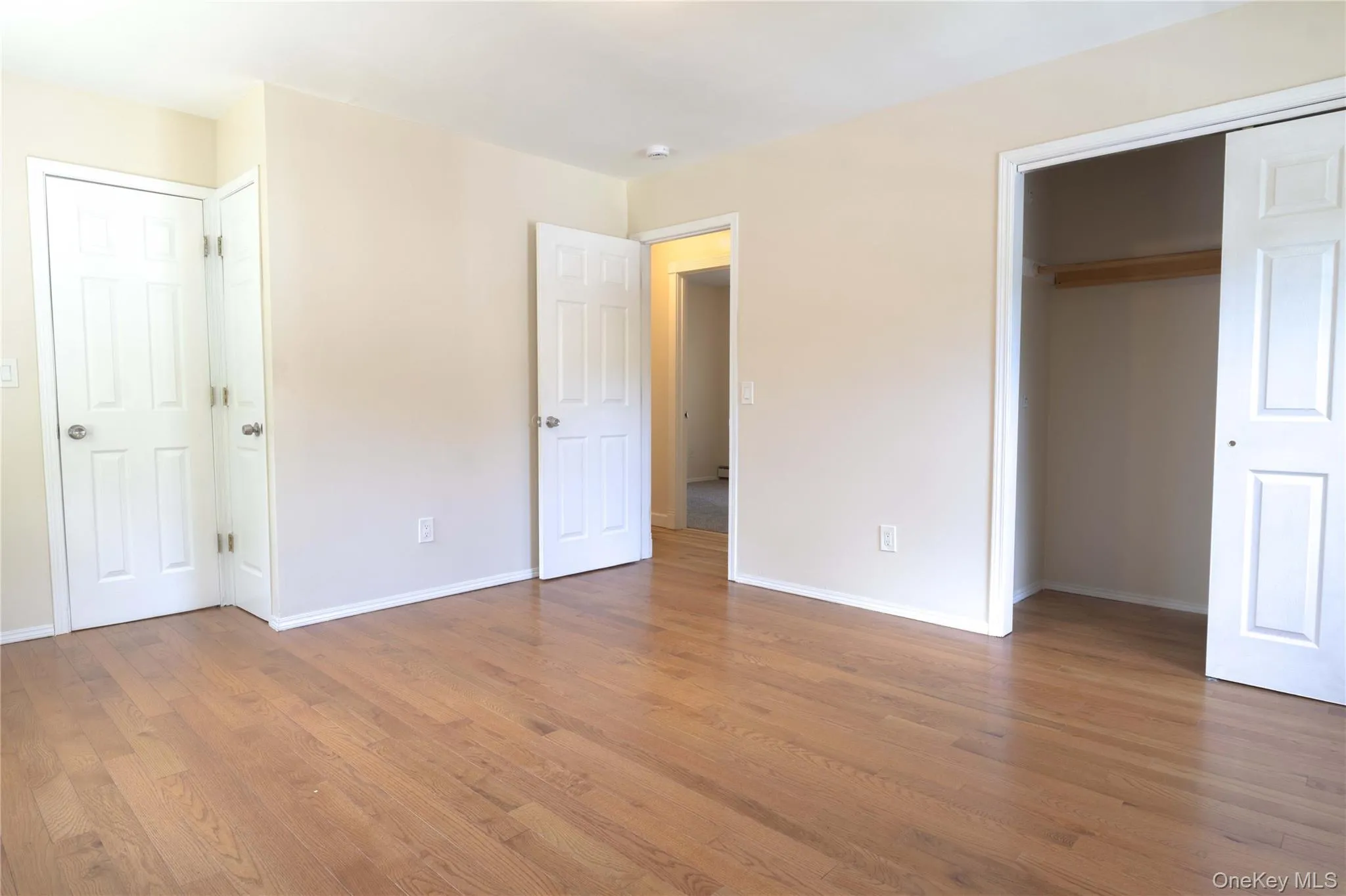 185 Magnolia Drive, Brookhaven, NY, 6 Bedrooms Bedrooms, 12 Rooms Rooms,3 BathroomsBathrooms,Residential,For Rent,Magnolia,0,1013352 185 Magnolia Drive, Brookhaven, NY, 6 Bedrooms Bedrooms, 12 Rooms Rooms,3 BathroomsBathrooms,Residential,For Rent,Magnolia,0,1013352