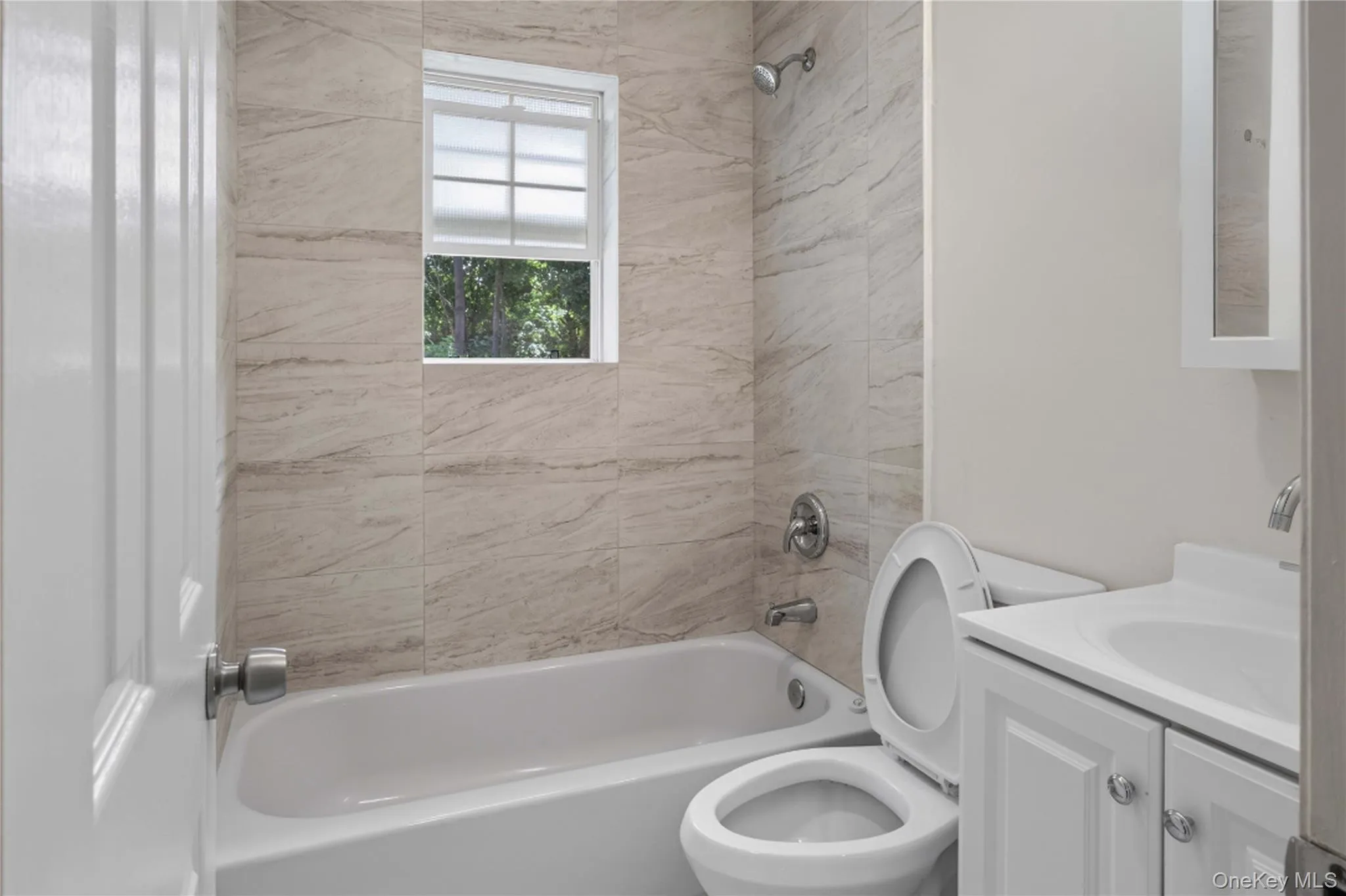 185 Magnolia Drive, Brookhaven, NY, 6 Bedrooms Bedrooms, 12 Rooms Rooms,3 BathroomsBathrooms,Residential,For Rent,Magnolia,0,1013352 185 Magnolia Drive, Brookhaven, NY, 6 Bedrooms Bedrooms, 12 Rooms Rooms,3 BathroomsBathrooms,Residential,For Rent,Magnolia,0,1013352