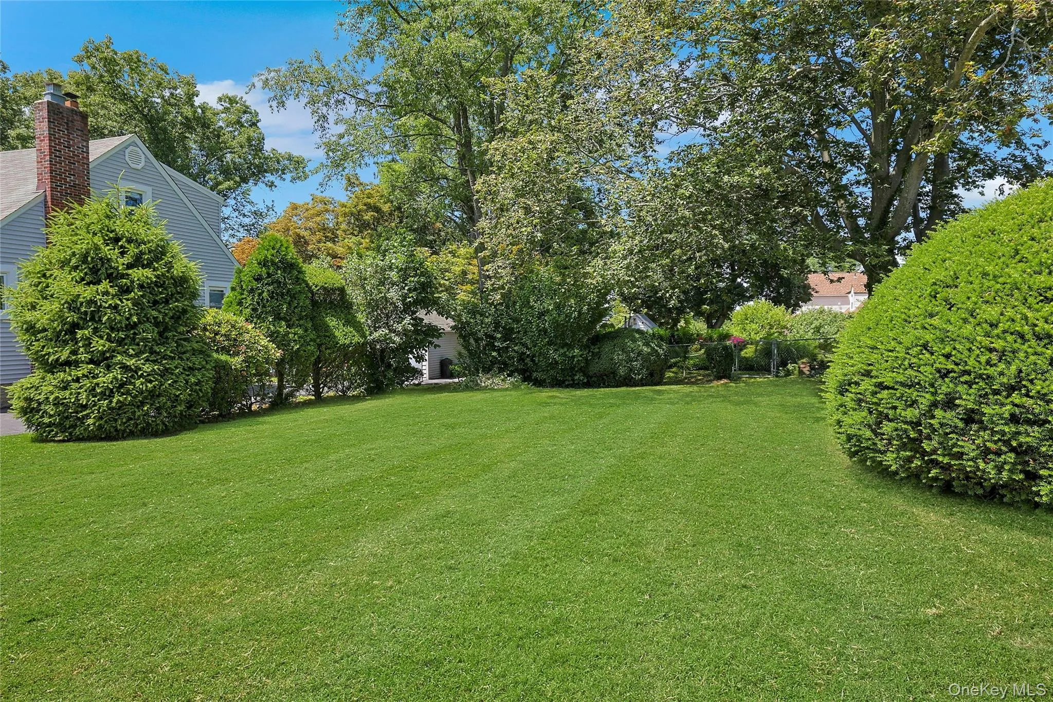 333 Middletown Road, Clarkstown, NY, 3 Bedrooms Bedrooms, 7 Rooms Rooms,2 BathroomsBathrooms,Residential,For Rent,Middletown,0,1013357 333 Middletown Road, Clarkstown, NY, 3 Bedrooms Bedrooms, 7 Rooms Rooms,2 BathroomsBathrooms,Residential,For Rent,Middletown,0,1013357