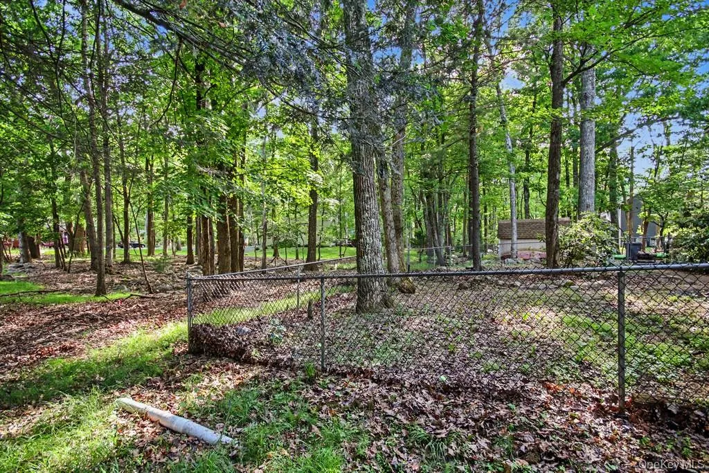 160 Lake Shore Drive, Thompson, NY, 4 Bedrooms Bedrooms, 8 Rooms Rooms,3 BathroomsBathrooms,Residential,For Rent,Lake Shore,0,1013358 160 Lake Shore Drive, Thompson, NY, 4 Bedrooms Bedrooms, 8 Rooms Rooms,3 BathroomsBathrooms,Residential,For Rent,Lake Shore,0,1013358