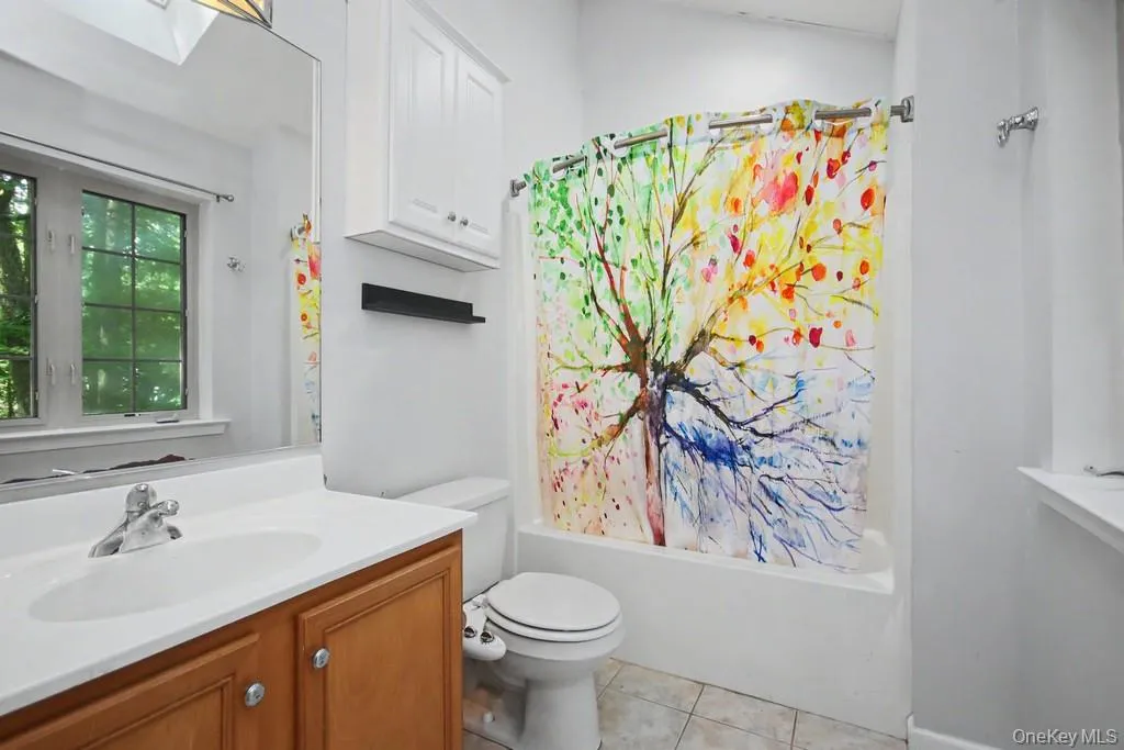 160 Lake Shore Drive, Thompson, NY, 4 Bedrooms Bedrooms, 8 Rooms Rooms,3 BathroomsBathrooms,Residential,For Rent,Lake Shore,0,1013358 160 Lake Shore Drive, Thompson, NY, 4 Bedrooms Bedrooms, 8 Rooms Rooms,3 BathroomsBathrooms,Residential,For Rent,Lake Shore,0,1013358