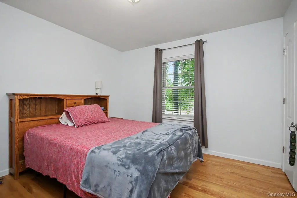 160 Lake Shore Drive, Thompson, NY, 4 Bedrooms Bedrooms, 8 Rooms Rooms,3 BathroomsBathrooms,Residential,For Rent,Lake Shore,0,1013358 160 Lake Shore Drive, Thompson, NY, 4 Bedrooms Bedrooms, 8 Rooms Rooms,3 BathroomsBathrooms,Residential,For Rent,Lake Shore,0,1013358