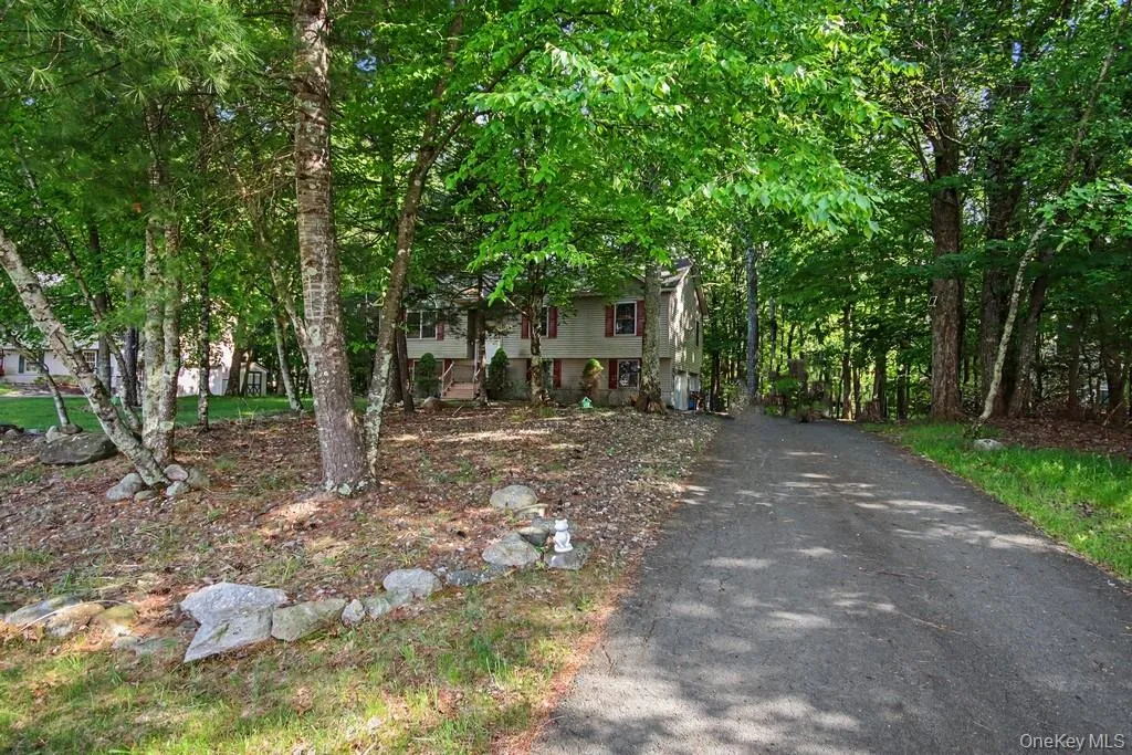 160 Lake Shore Drive, Thompson, NY, 4 Bedrooms Bedrooms, 8 Rooms Rooms,3 BathroomsBathrooms,Residential,For Rent,Lake Shore,0,1013358 160 Lake Shore Drive, Thompson, NY, 4 Bedrooms Bedrooms, 8 Rooms Rooms,3 BathroomsBathrooms,Residential,For Rent,Lake Shore,0,1013358