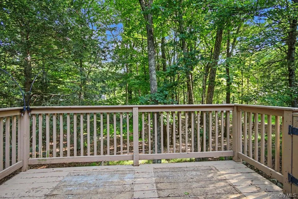 160 Lake Shore Drive, Thompson, NY, 4 Bedrooms Bedrooms, 8 Rooms Rooms,3 BathroomsBathrooms,Residential,For Rent,Lake Shore,0,1013358 160 Lake Shore Drive, Thompson, NY, 4 Bedrooms Bedrooms, 8 Rooms Rooms,3 BathroomsBathrooms,Residential,For Rent,Lake Shore,0,1013358