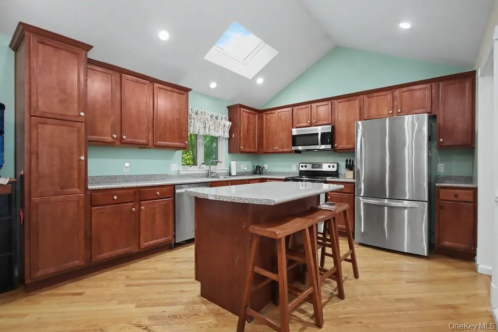 160 Lake Shore Drive, Thompson, NY, 4 Bedrooms Bedrooms, 8 Rooms Rooms,3 BathroomsBathrooms,Residential,For Rent,Lake Shore,0,1013358 160 Lake Shore Drive, Thompson, NY, 4 Bedrooms Bedrooms, 8 Rooms Rooms,3 BathroomsBathrooms,Residential,For Rent,Lake Shore,0,1013358