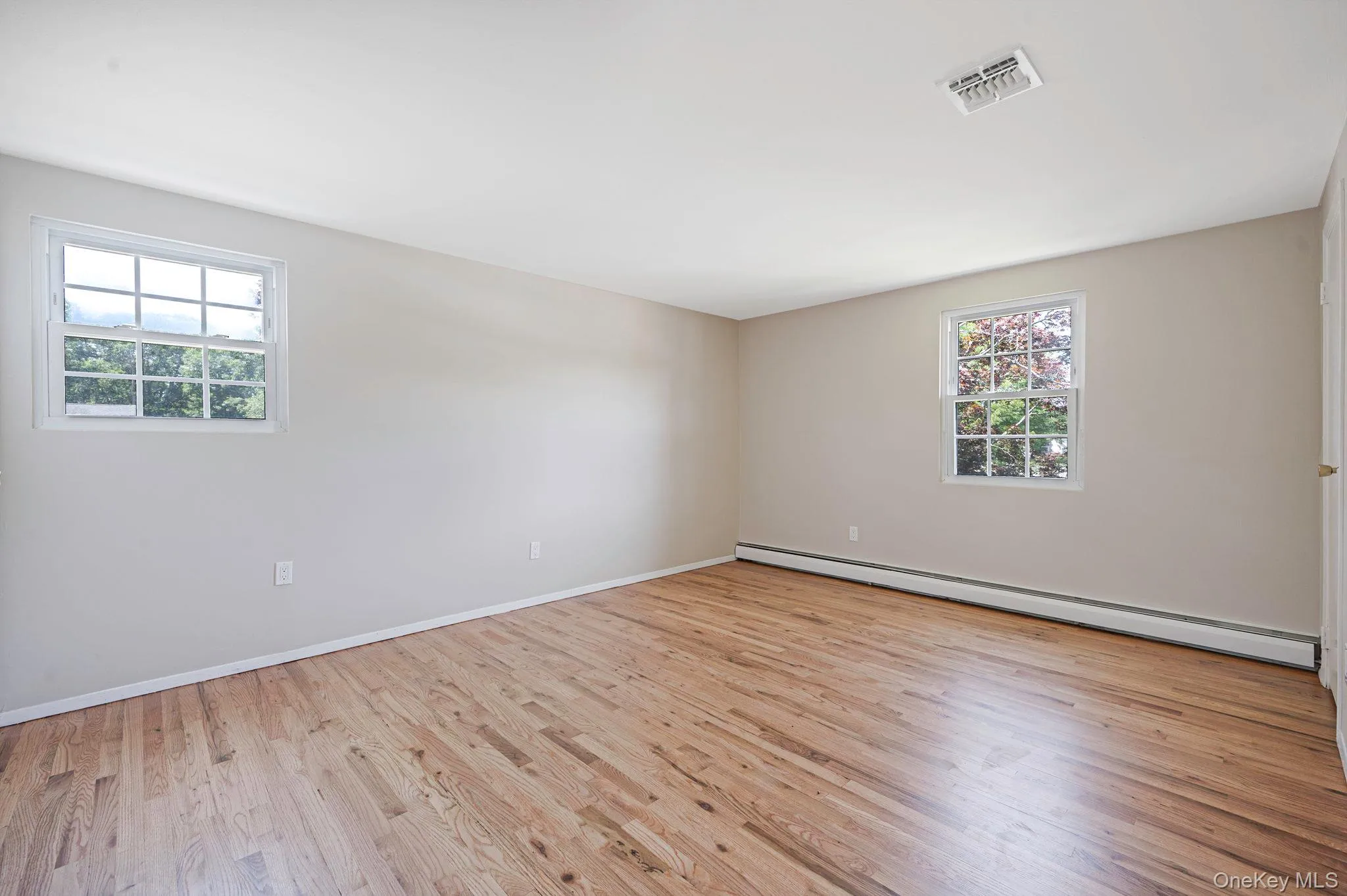 2 Barry Lane, Brookhaven, NY, 4 Bedrooms Bedrooms, 9 Rooms Rooms,2 BathroomsBathrooms,Residential,For Rent,Barry,0,1013359 2 Barry Lane, Brookhaven, NY, 4 Bedrooms Bedrooms, 9 Rooms Rooms,2 BathroomsBathrooms,Residential,For Rent,Barry,0,1013359