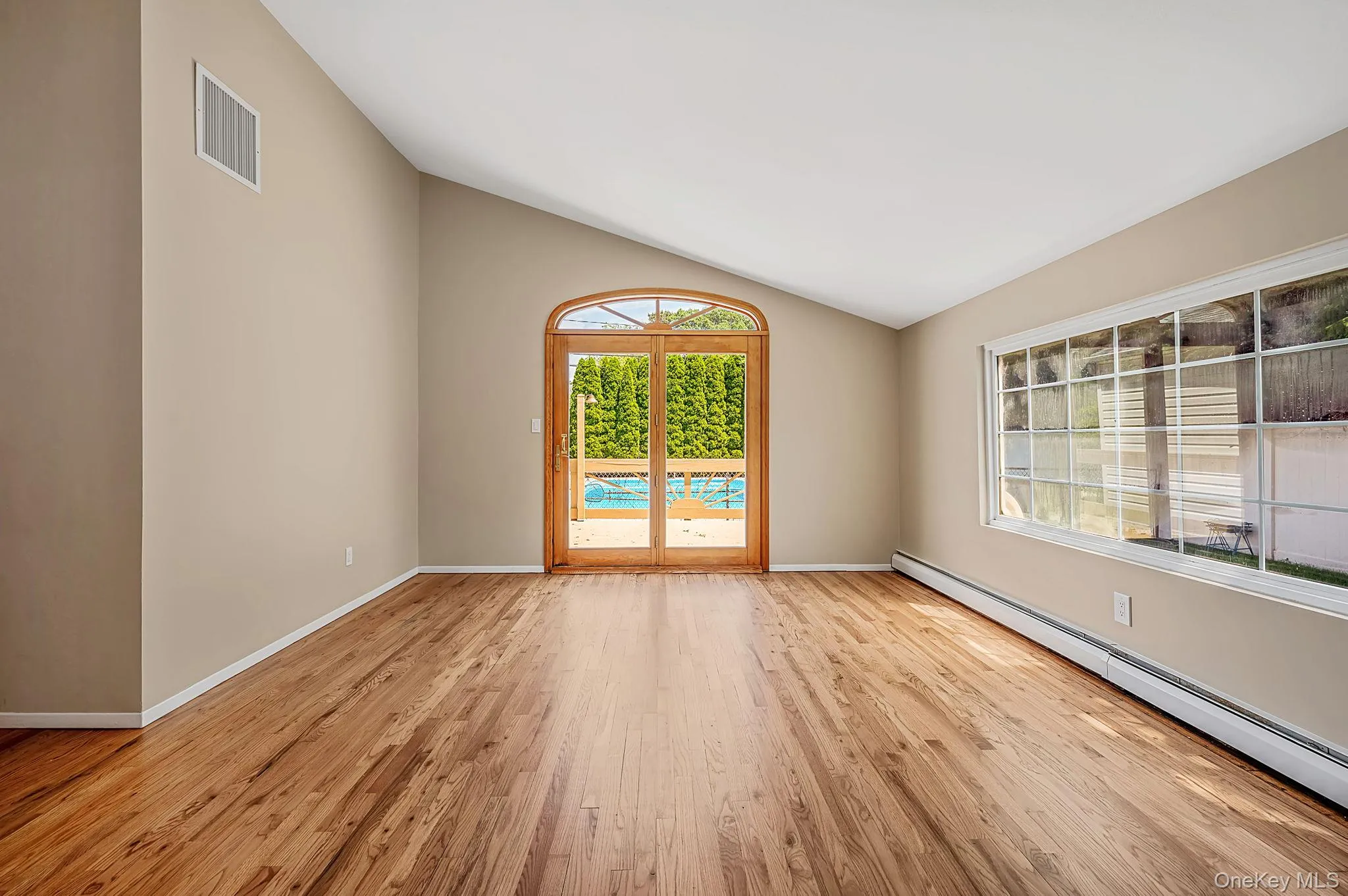 2 Barry Lane, Brookhaven, NY, 4 Bedrooms Bedrooms, 9 Rooms Rooms,2 BathroomsBathrooms,Residential,For Rent,Barry,0,1013359 2 Barry Lane, Brookhaven, NY, 4 Bedrooms Bedrooms, 9 Rooms Rooms,2 BathroomsBathrooms,Residential,For Rent,Barry,0,1013359