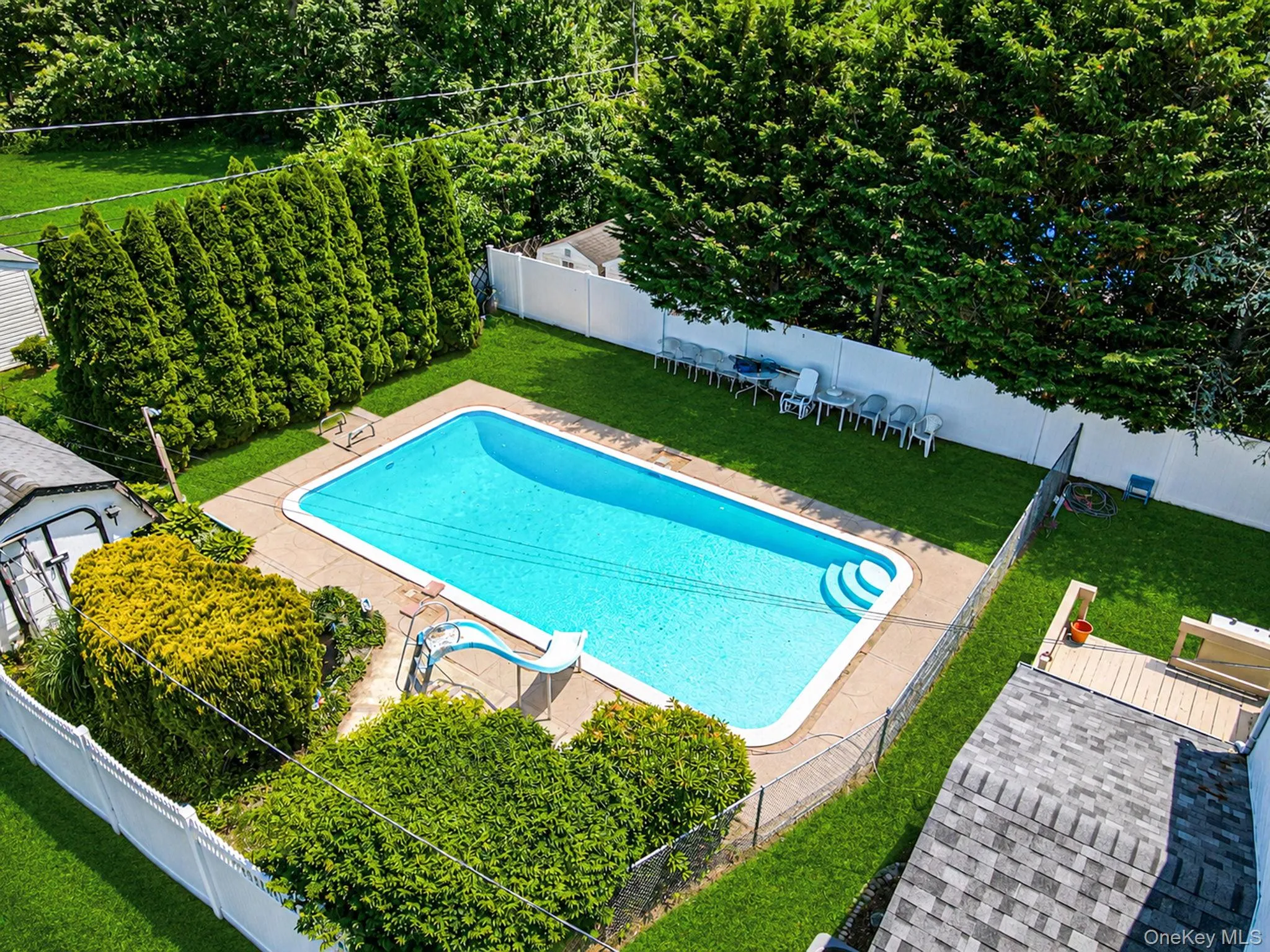2 Barry Lane, Brookhaven, NY, 4 Bedrooms Bedrooms, 9 Rooms Rooms,2 BathroomsBathrooms,Residential,For Rent,Barry,0,1013359 2 Barry Lane, Brookhaven, NY, 4 Bedrooms Bedrooms, 9 Rooms Rooms,2 BathroomsBathrooms,Residential,For Rent,Barry,0,1013359