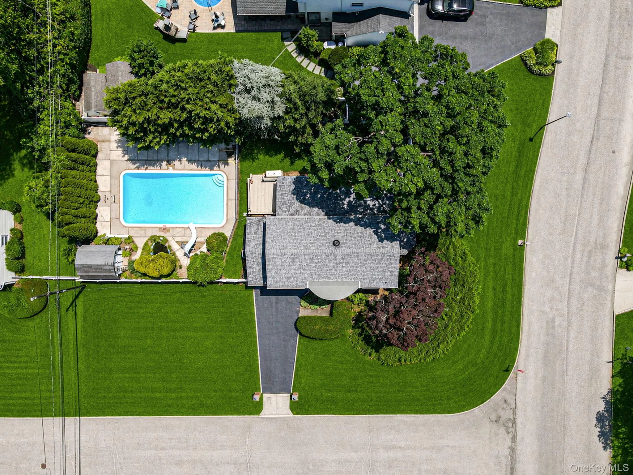 2 Barry Lane, Brookhaven, NY, 4 Bedrooms Bedrooms, 9 Rooms Rooms,2 BathroomsBathrooms,Residential,For Rent,Barry,0,1013359 2 Barry Lane, Brookhaven, NY, 4 Bedrooms Bedrooms, 9 Rooms Rooms,2 BathroomsBathrooms,Residential,For Rent,Barry,0,1013359