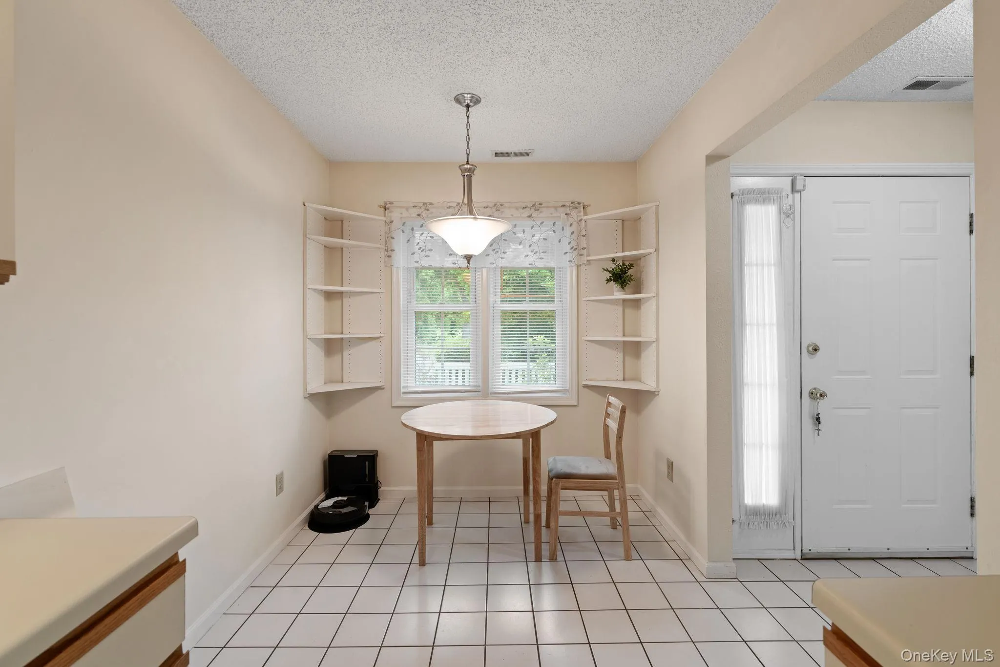 27 Spruce Ridge Drive, Fishkill, NY, 2 Bedrooms Bedrooms, 9 Rooms Rooms,2 BathroomsBathrooms,Residential,For Rent,Spruce Ridge,0,1013360 27 Spruce Ridge Drive, Fishkill, NY, 2 Bedrooms Bedrooms, 9 Rooms Rooms,2 BathroomsBathrooms,Residential,For Rent,Spruce Ridge,0,1013360