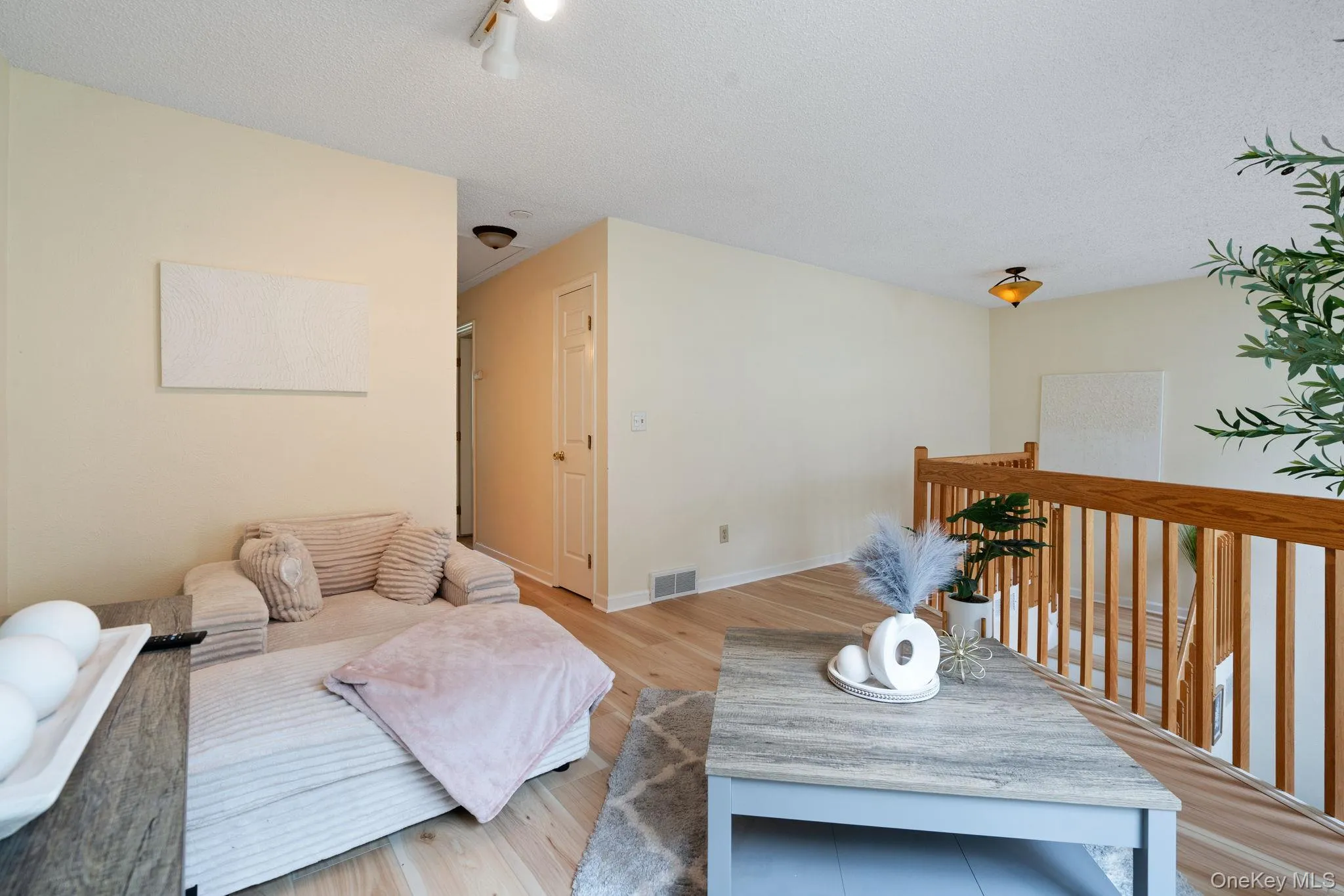 27 Spruce Ridge Drive, Fishkill, NY, 2 Bedrooms Bedrooms, 9 Rooms Rooms,2 BathroomsBathrooms,Residential,For Rent,Spruce Ridge,0,1013360 27 Spruce Ridge Drive, Fishkill, NY, 2 Bedrooms Bedrooms, 9 Rooms Rooms,2 BathroomsBathrooms,Residential,For Rent,Spruce Ridge,0,1013360