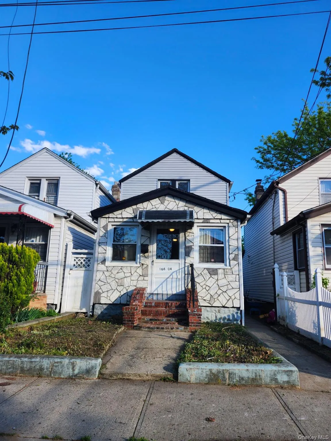 16604 144th Avenue, New York, NY, 4 Bedrooms Bedrooms, 6 Rooms Rooms,2 BathroomsBathrooms,Residential,For Rent,144th,0,1013362 16604 144th Avenue, New York, NY, 4 Bedrooms Bedrooms, 6 Rooms Rooms,2 BathroomsBathrooms,Residential,For Rent,144th,0,1013362