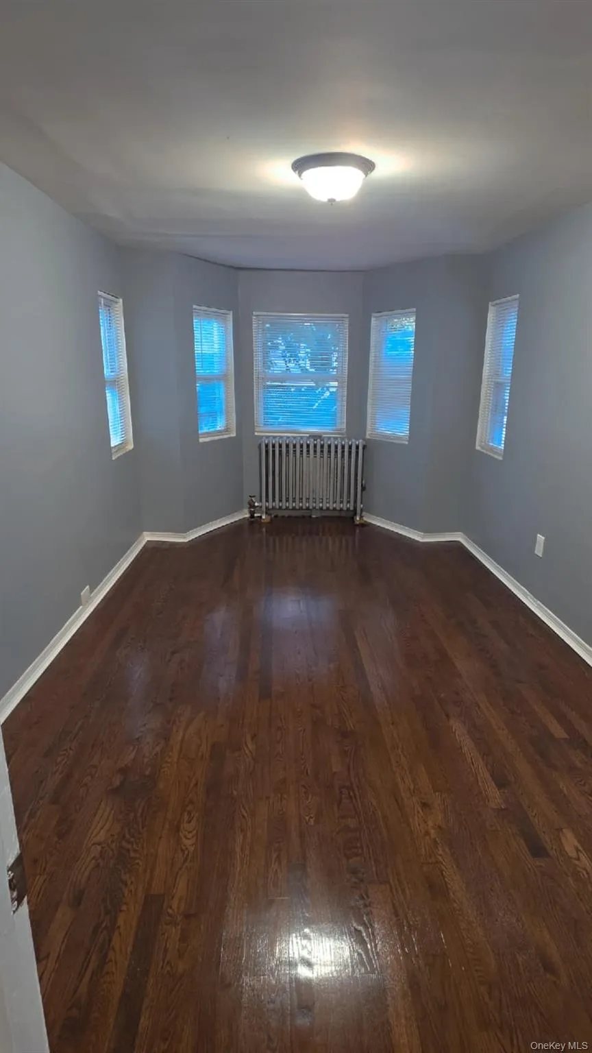 16604 144th Avenue, New York, NY, 4 Bedrooms Bedrooms, 6 Rooms Rooms,2 BathroomsBathrooms,Residential,For Rent,144th,0,KEY1013362 16604 144th Avenue, New York, NY, 4 Bedrooms Bedrooms, 6 Rooms Rooms,2 BathroomsBathrooms,Residential,For Rent,144th,0,KEY1013362