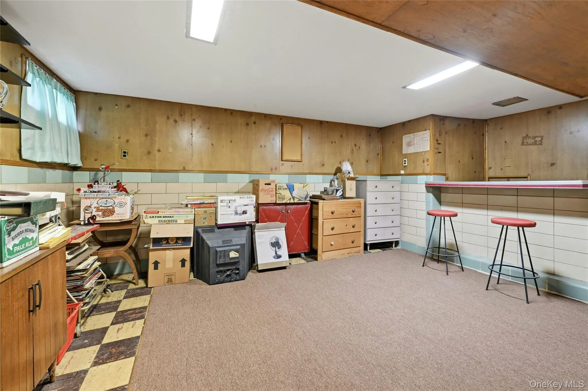 50 Moeller Street, Oyster Bay, NY, 2 Bedrooms Bedrooms, 8 Rooms Rooms,1 BathroomBathrooms,Residential,For Rent,Moeller,0,1013365 50 Moeller Street, Oyster Bay, NY, 2 Bedrooms Bedrooms, 8 Rooms Rooms,1 BathroomBathrooms,Residential,For Rent,Moeller,0,1013365