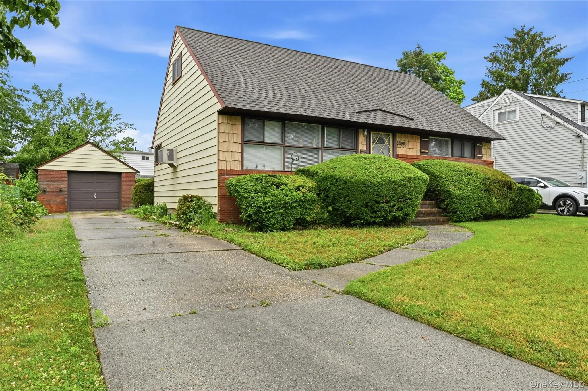 50 Moeller Street, Oyster Bay, NY, 2 Bedrooms Bedrooms, 8 Rooms Rooms,1 BathroomBathrooms,Residential,For Rent,Moeller,0,1013365 50 Moeller Street, Oyster Bay, NY, 2 Bedrooms Bedrooms, 8 Rooms Rooms,1 BathroomBathrooms,Residential,For Rent,Moeller,0,1013365
