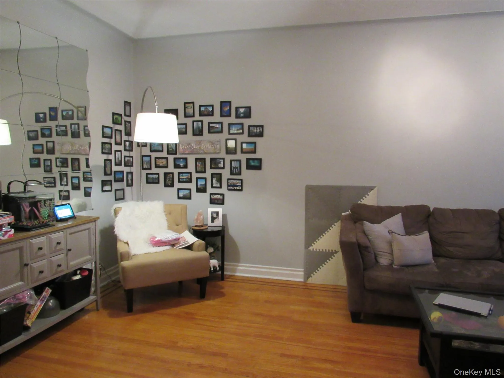 83-19 116th Street, New York, NY, 2 Bedrooms Bedrooms, 5 Rooms Rooms,1 BathroomBathrooms,Residential Lease,For Rent,116th,0,KEY1013371 83-19 116th Street, New York, NY, 2 Bedrooms Bedrooms, 5 Rooms Rooms,1 BathroomBathrooms,Residential Lease,For Rent,116th,0,KEY1013371