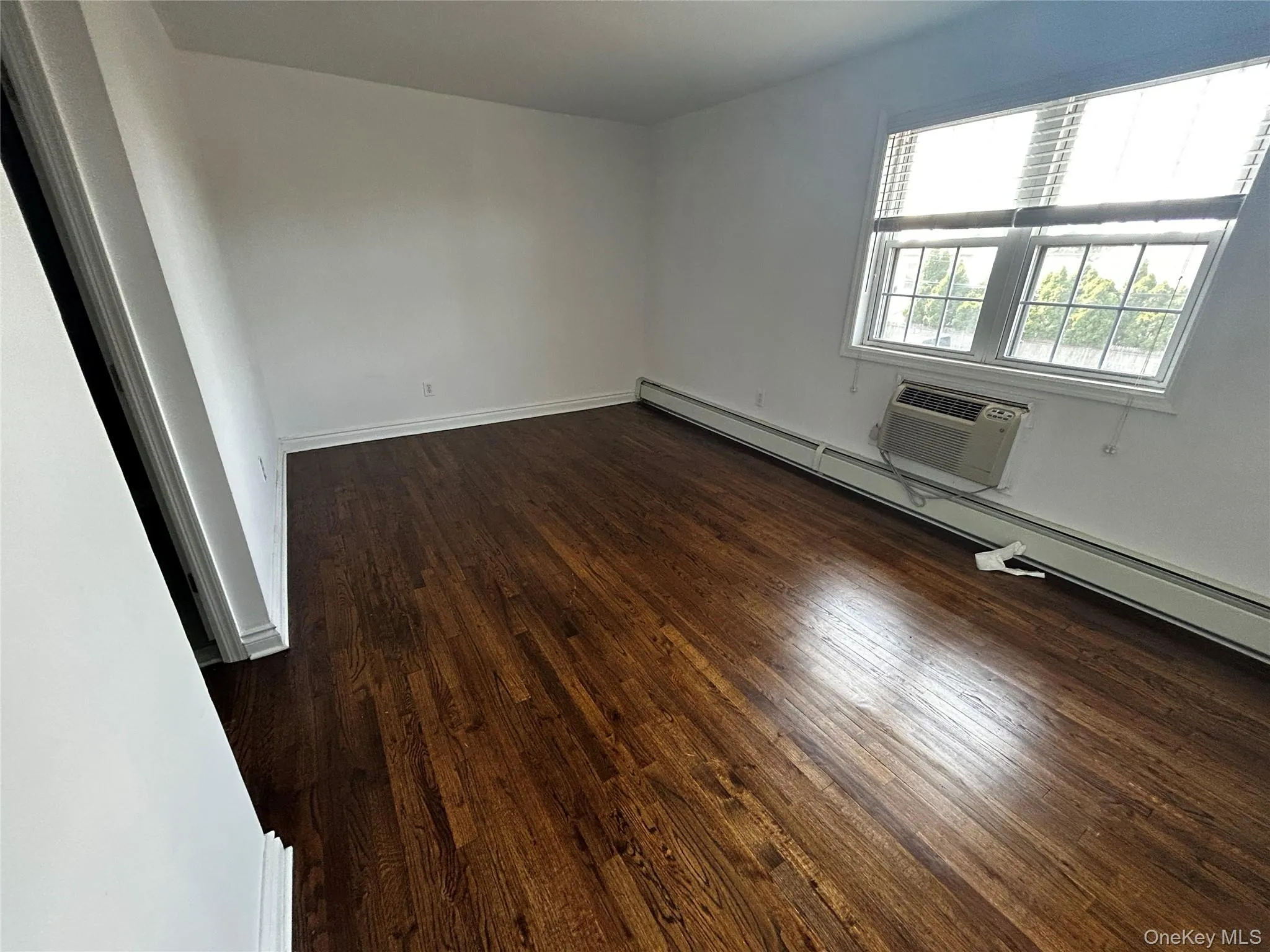 216 Kensington Lane, Oyster Bay, NY, 2 Bedrooms Bedrooms, 5 Rooms Rooms,2 BathroomsBathrooms,Residential Lease,For Rent,Kensington,0,1013373 216 Kensington Lane, Oyster Bay, NY, 2 Bedrooms Bedrooms, 5 Rooms Rooms,2 BathroomsBathrooms,Residential Lease,For Rent,Kensington,0,1013373