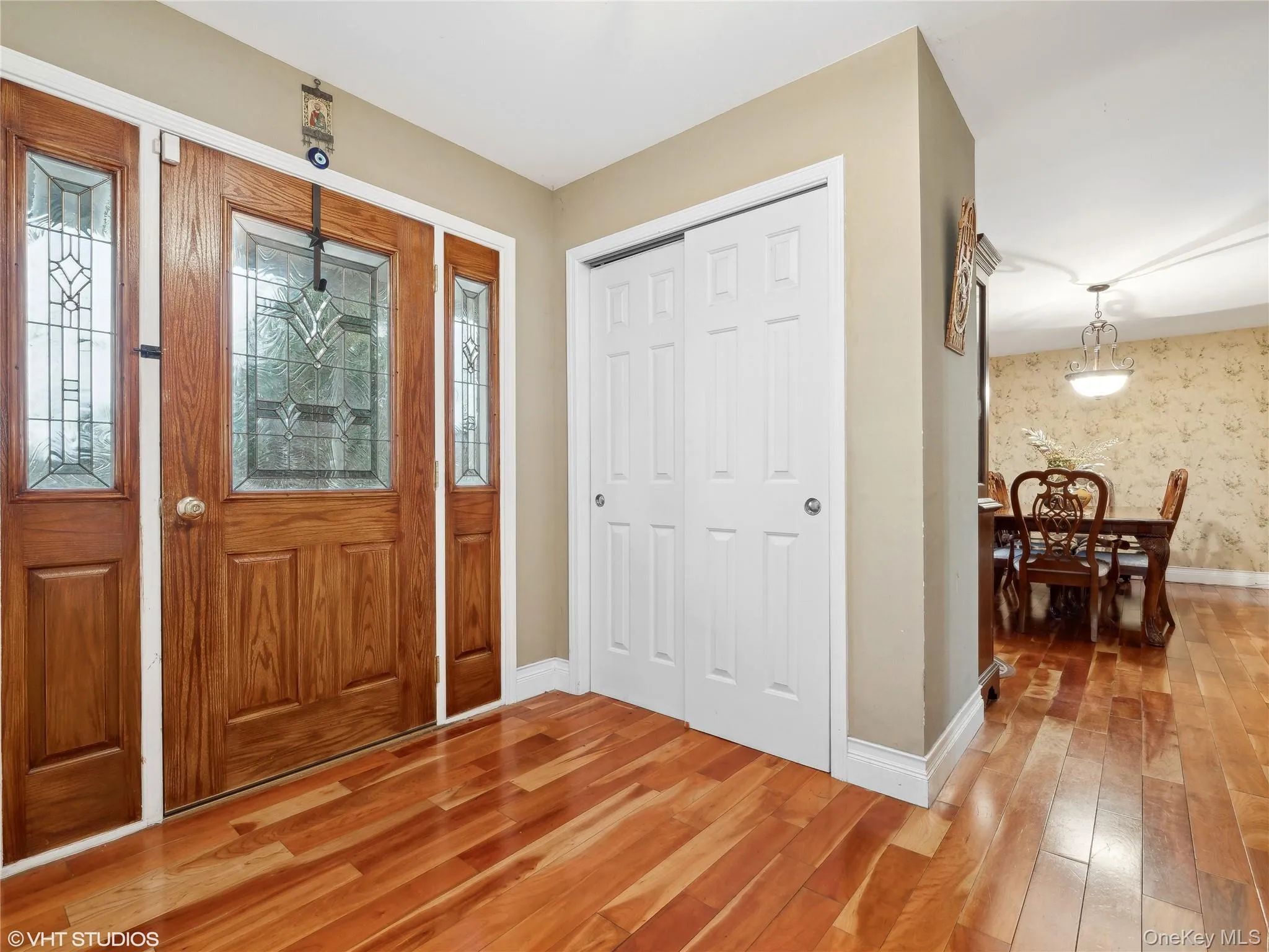 Foyer with hardwood / wood-style flooring Foyer with hardwood / wood-style flooring