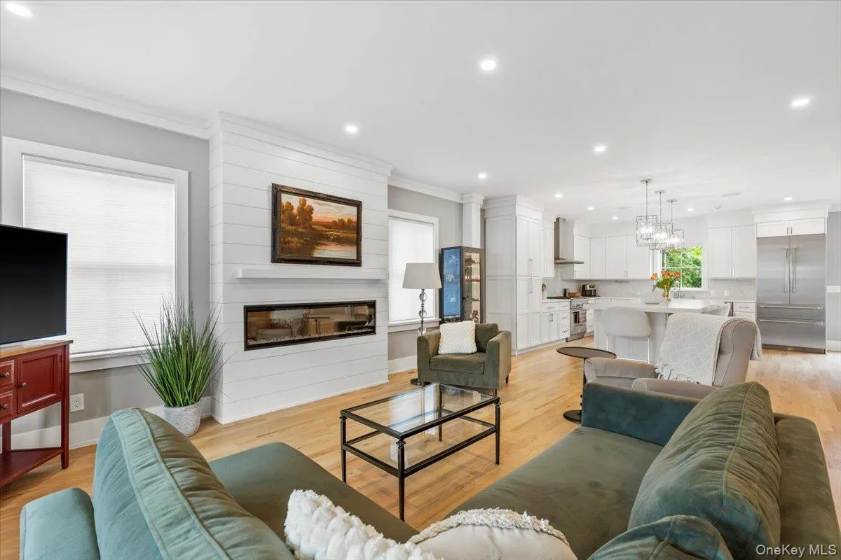 81 Theodore Fremd Avenue, Rye City, NY, 5 Bedrooms Bedrooms, 14 Rooms Rooms,3 BathroomsBathrooms,Residential Lease,For Rent,Theodore Fremd,0,KEY1013382 81 Theodore Fremd Avenue, Rye City, NY, 5 Bedrooms Bedrooms, 14 Rooms Rooms,3 BathroomsBathrooms,Residential Lease,For Rent,Theodore Fremd,0,KEY1013382