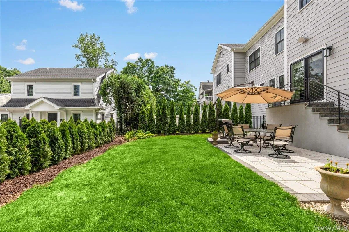 81 Theodore Fremd Avenue, Rye City, NY, 5 Bedrooms Bedrooms, 14 Rooms Rooms,3 BathroomsBathrooms,Residential Lease,For Rent,Theodore Fremd,0,KEY1013382 81 Theodore Fremd Avenue, Rye City, NY, 5 Bedrooms Bedrooms, 14 Rooms Rooms,3 BathroomsBathrooms,Residential Lease,For Rent,Theodore Fremd,0,KEY1013382