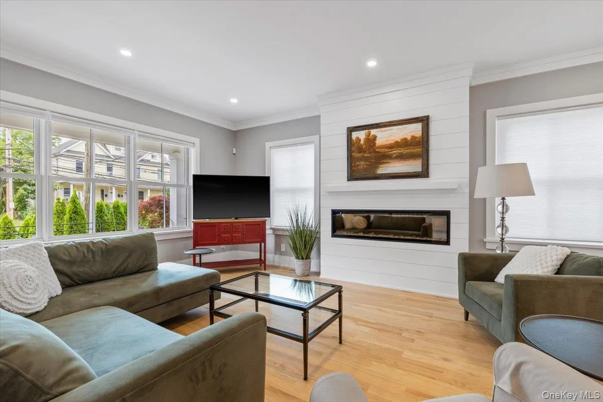 81 Theodore Fremd Avenue, Rye City, NY, 5 Bedrooms Bedrooms, 14 Rooms Rooms,3 BathroomsBathrooms,Residential Lease,For Rent,Theodore Fremd,0,KEY1013382 81 Theodore Fremd Avenue, Rye City, NY, 5 Bedrooms Bedrooms, 14 Rooms Rooms,3 BathroomsBathrooms,Residential Lease,For Rent,Theodore Fremd,0,KEY1013382