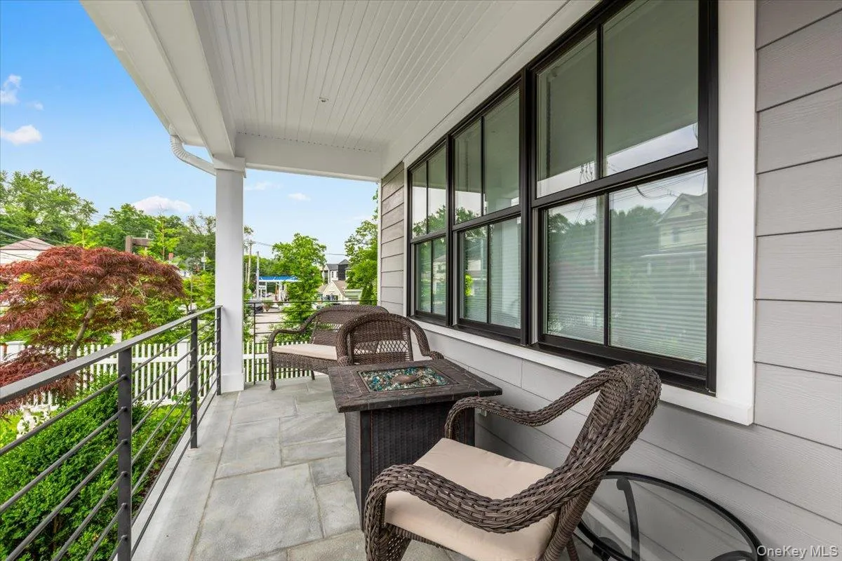 81 Theodore Fremd Avenue, Rye City, NY, 5 Bedrooms Bedrooms, 14 Rooms Rooms,3 BathroomsBathrooms,Residential Lease,For Rent,Theodore Fremd,0,KEY1013382 81 Theodore Fremd Avenue, Rye City, NY, 5 Bedrooms Bedrooms, 14 Rooms Rooms,3 BathroomsBathrooms,Residential Lease,For Rent,Theodore Fremd,0,KEY1013382
