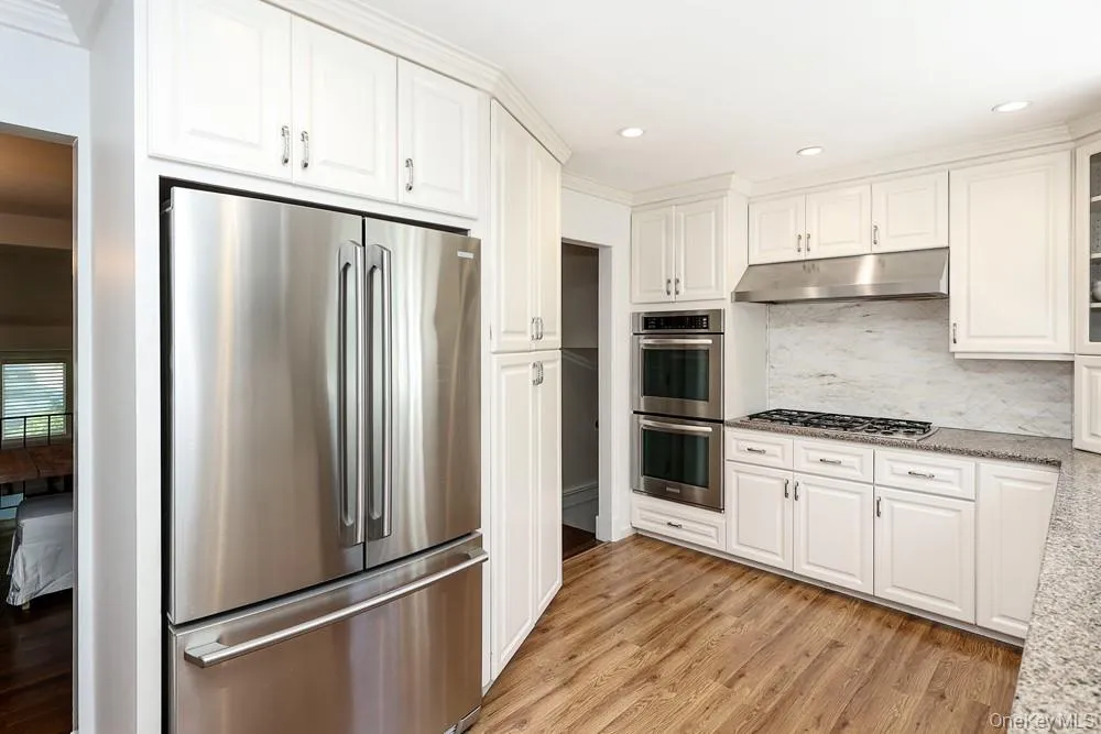 238 Birch Drive, North Hempstead, NY, 4 Bedrooms Bedrooms, 9 Rooms Rooms,2 BathroomsBathrooms,Residential,For Rent,Birch,0,KEY1013385 238 Birch Drive, North Hempstead, NY, 4 Bedrooms Bedrooms, 9 Rooms Rooms,2 BathroomsBathrooms,Residential,For Rent,Birch,0,KEY1013385
