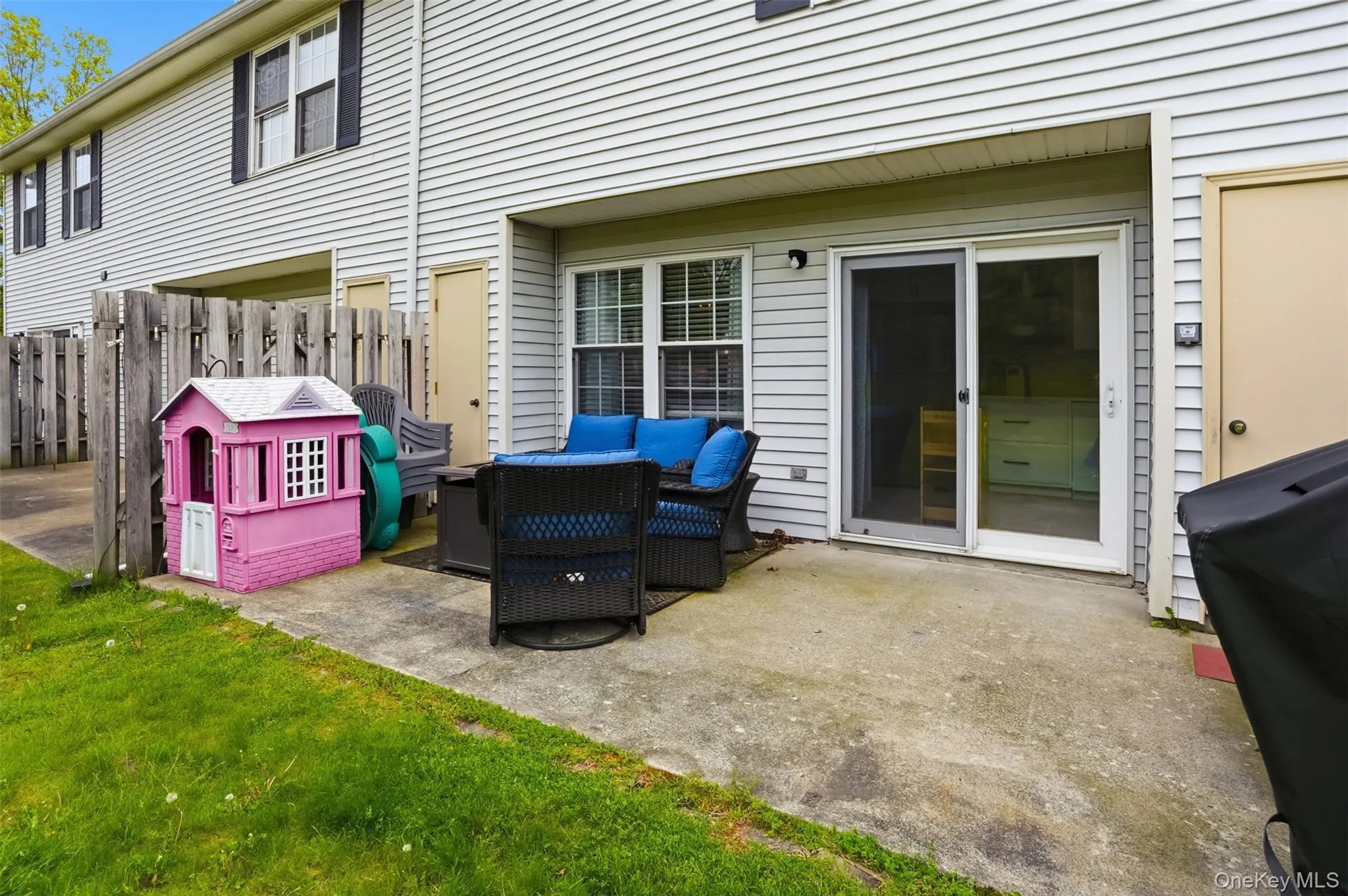 6 Goldsmith Court, Blooming Grove, NY, 2 Bedrooms Bedrooms, 6 Rooms Rooms,2 BathroomsBathrooms,Residential,For Rent,Goldsmith,0,1013390 6 Goldsmith Court, Blooming Grove, NY, 2 Bedrooms Bedrooms, 6 Rooms Rooms,2 BathroomsBathrooms,Residential,For Rent,Goldsmith,0,1013390