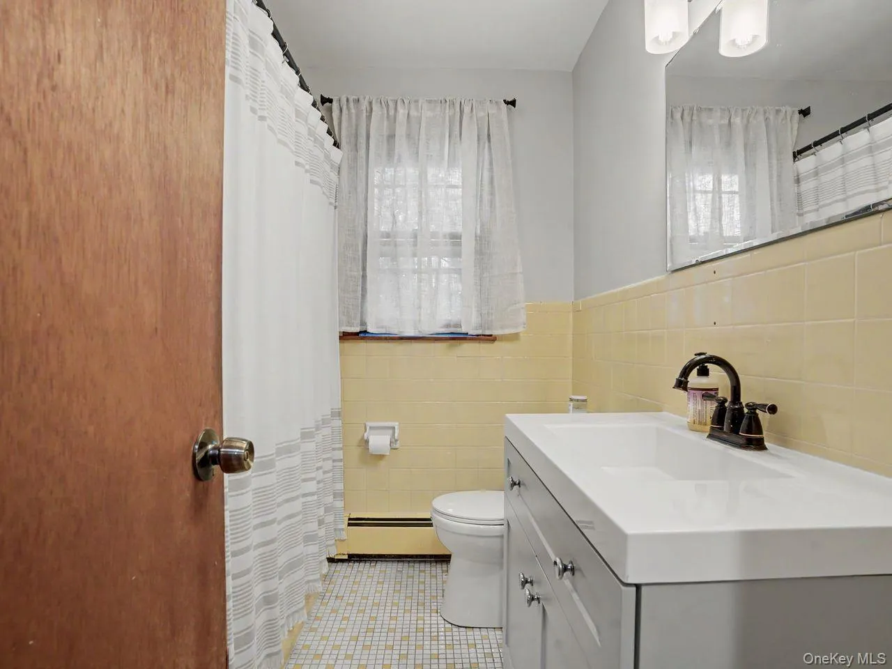 202 Lake Walton Road, East Fishkill, NY, 3 Bedrooms Bedrooms, 6 Rooms Rooms,2 BathroomsBathrooms,Residential,For Rent,Lake Walton,0,1013394 202 Lake Walton Road, East Fishkill, NY, 3 Bedrooms Bedrooms, 6 Rooms Rooms,2 BathroomsBathrooms,Residential,For Rent,Lake Walton,0,1013394