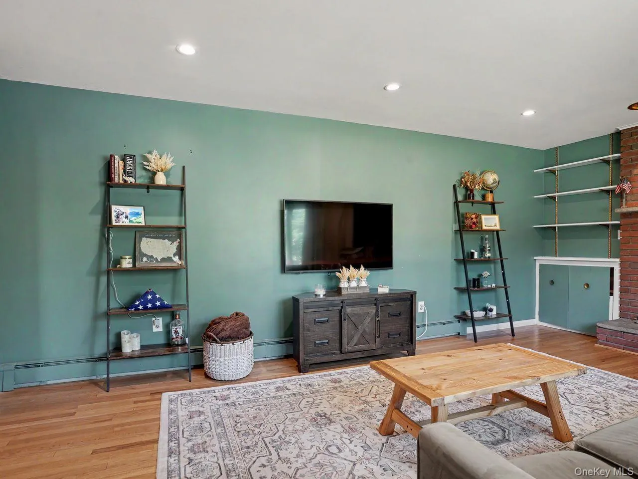 202 Lake Walton Road, East Fishkill, NY, 3 Bedrooms Bedrooms, 6 Rooms Rooms,2 BathroomsBathrooms,Residential,For Rent,Lake Walton,0,1013394 202 Lake Walton Road, East Fishkill, NY, 3 Bedrooms Bedrooms, 6 Rooms Rooms,2 BathroomsBathrooms,Residential,For Rent,Lake Walton,0,1013394