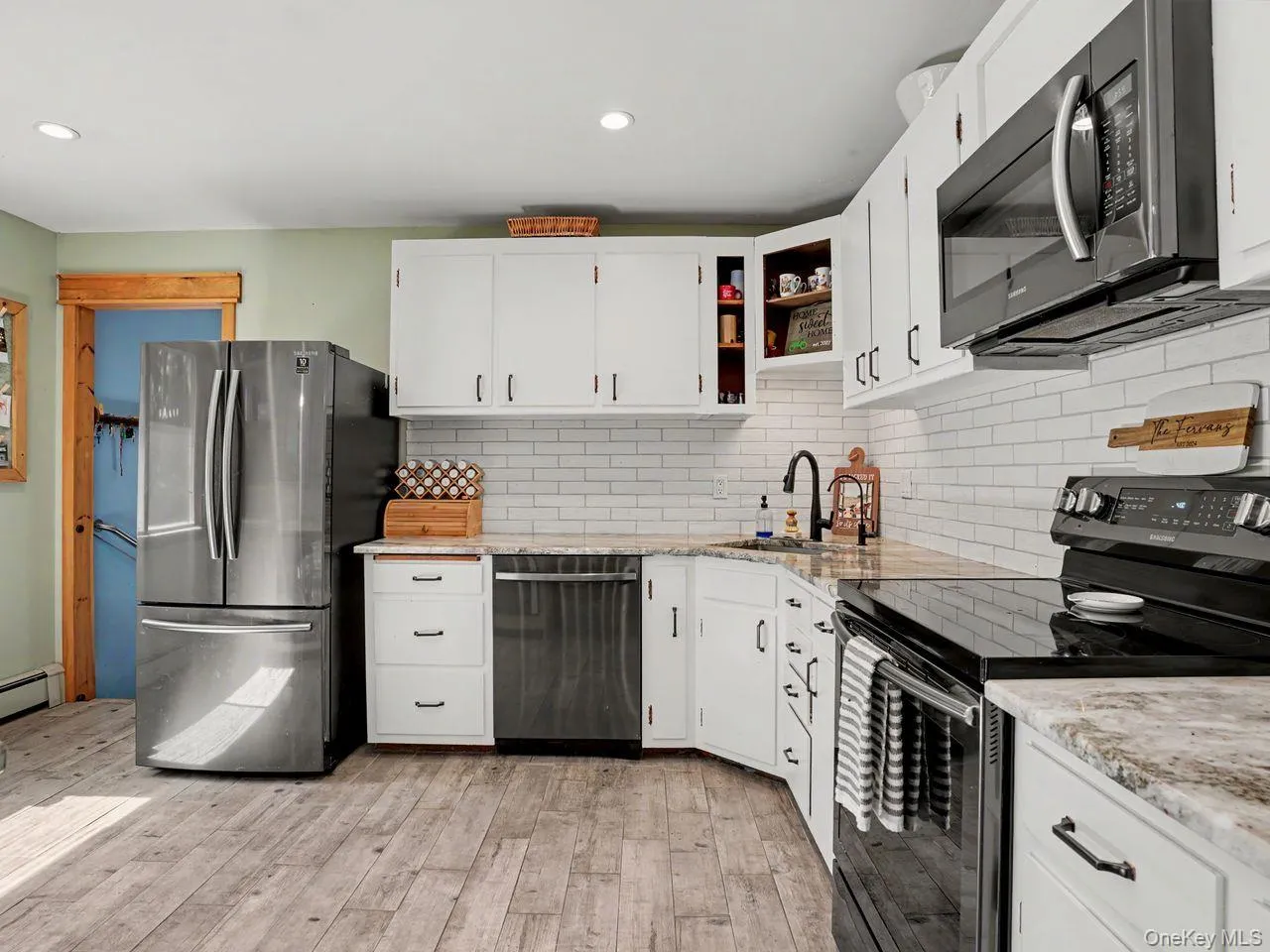 202 Lake Walton Road, East Fishkill, NY, 3 Bedrooms Bedrooms, 6 Rooms Rooms,2 BathroomsBathrooms,Residential,For Rent,Lake Walton,0,1013394 202 Lake Walton Road, East Fishkill, NY, 3 Bedrooms Bedrooms, 6 Rooms Rooms,2 BathroomsBathrooms,Residential,For Rent,Lake Walton,0,1013394