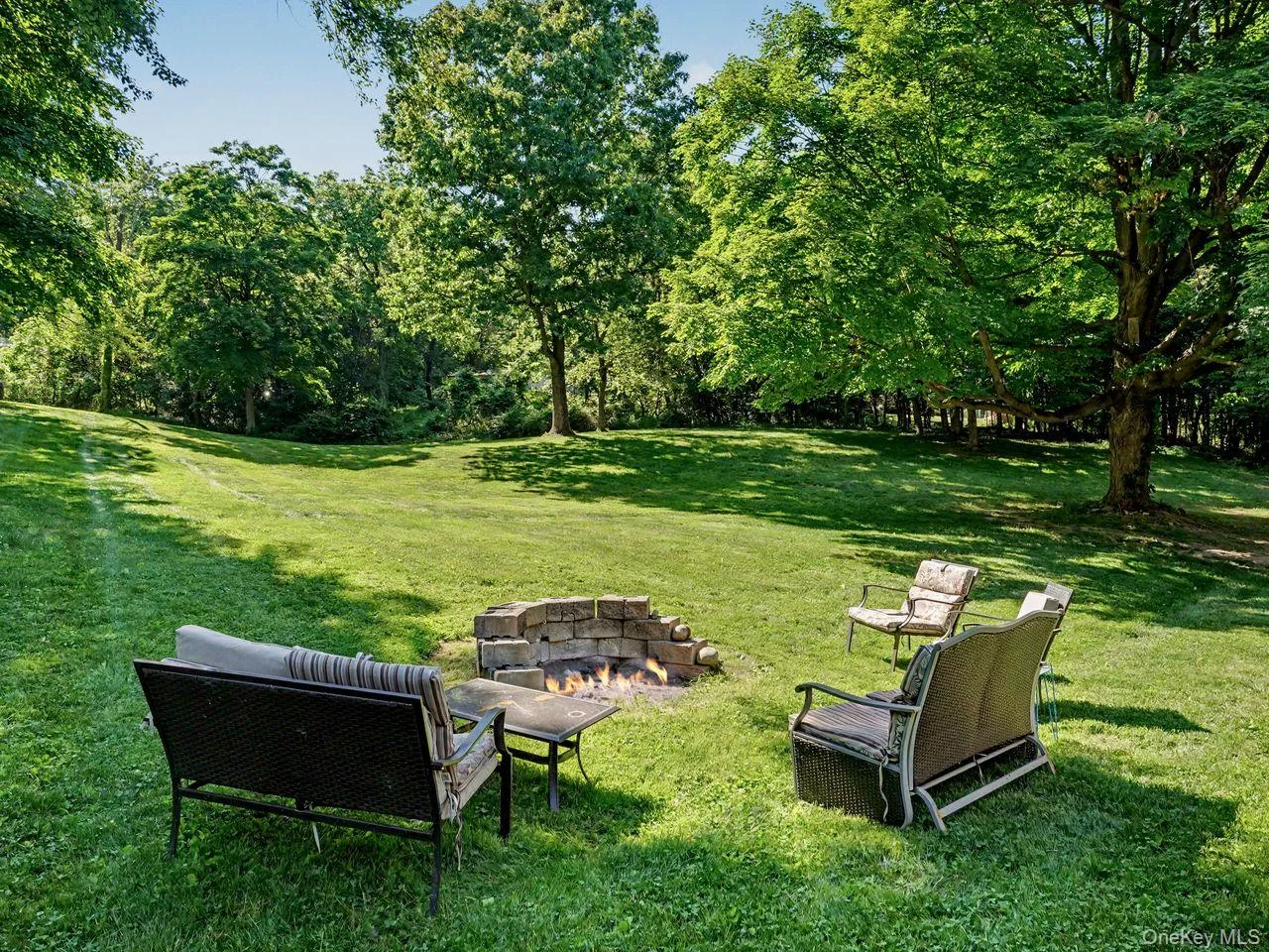 202 Lake Walton Road, East Fishkill, NY, 3 Bedrooms Bedrooms, 6 Rooms Rooms,2 BathroomsBathrooms,Residential,For Rent,Lake Walton,0,1013394 202 Lake Walton Road, East Fishkill, NY, 3 Bedrooms Bedrooms, 6 Rooms Rooms,2 BathroomsBathrooms,Residential,For Rent,Lake Walton,0,1013394