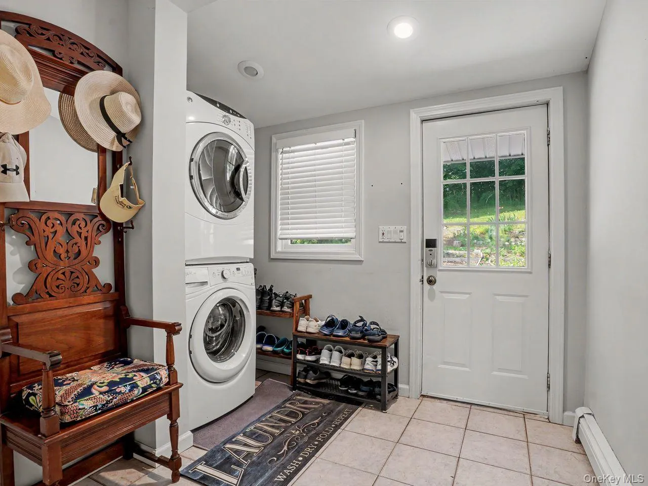 213 Peaceable Hill Road, Southeast, NY, 4 Bedrooms Bedrooms, 7 Rooms Rooms,2 BathroomsBathrooms,Residential,For Rent,Peaceable Hill,0,1013395 213 Peaceable Hill Road, Southeast, NY, 4 Bedrooms Bedrooms, 7 Rooms Rooms,2 BathroomsBathrooms,Residential,For Rent,Peaceable Hill,0,1013395