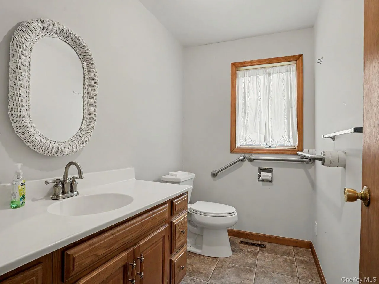 42 Kelly Ridge Road, Carmel, NY, 3 Bedrooms Bedrooms, 8 Rooms Rooms,1 BathroomBathrooms,Residential,For Rent,Kelly Ridge,0,1013396 42 Kelly Ridge Road, Carmel, NY, 3 Bedrooms Bedrooms, 8 Rooms Rooms,1 BathroomBathrooms,Residential,For Rent,Kelly Ridge,0,1013396