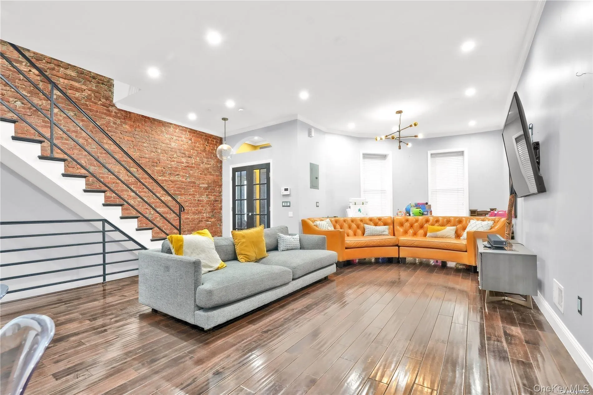 424 Jamaica Avenue, New York, NY, 4 Bedrooms Bedrooms, 11 Rooms Rooms,4 BathroomsBathrooms,Residential Lease,For Rent,Jamaica,0,KEY1013398 424 Jamaica Avenue, New York, NY, 4 Bedrooms Bedrooms, 11 Rooms Rooms,4 BathroomsBathrooms,Residential Lease,For Rent,Jamaica,0,KEY1013398