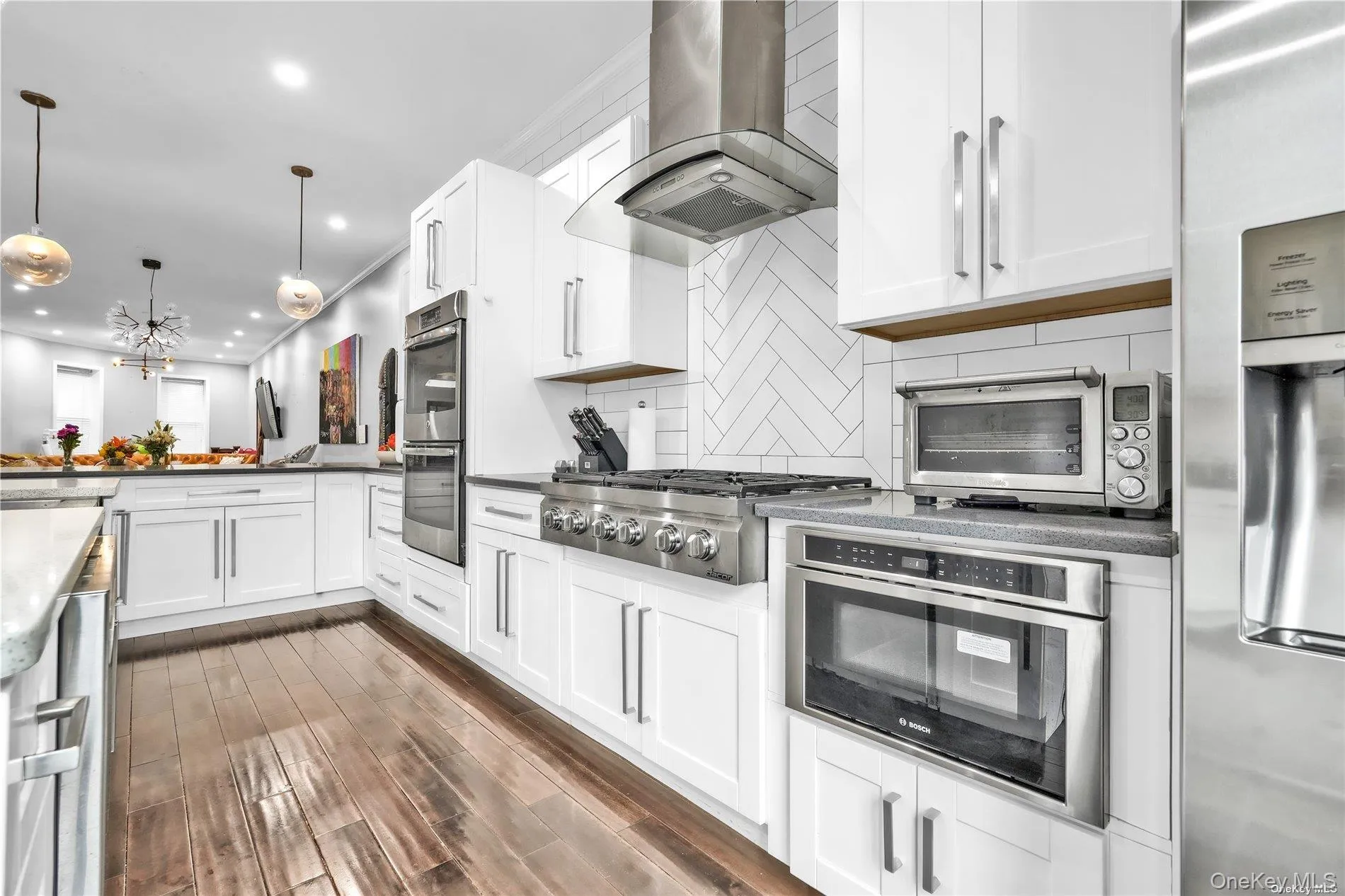 424 Jamaica Avenue, New York, NY, 4 Bedrooms Bedrooms, 11 Rooms Rooms,4 BathroomsBathrooms,Residential Lease,For Rent,Jamaica,0,KEY1013398 424 Jamaica Avenue, New York, NY, 4 Bedrooms Bedrooms, 11 Rooms Rooms,4 BathroomsBathrooms,Residential Lease,For Rent,Jamaica,0,KEY1013398