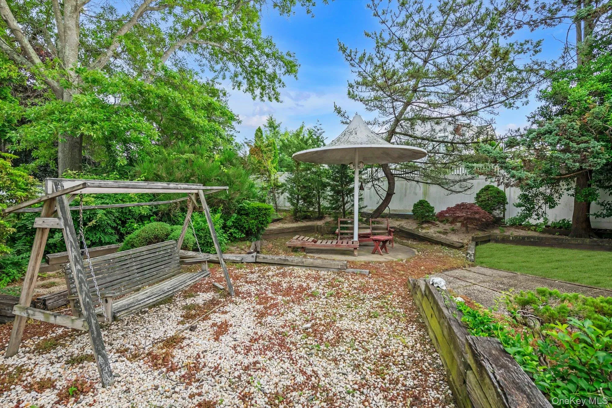 2961 Hewlett Avenue, Hempstead, NY, 6 Bedrooms Bedrooms, 10 Rooms Rooms,3 BathroomsBathrooms,Residential,For Rent,Hewlett,0,KEY1013400 2961 Hewlett Avenue, Hempstead, NY, 6 Bedrooms Bedrooms, 10 Rooms Rooms,3 BathroomsBathrooms,Residential,For Rent,Hewlett,0,KEY1013400