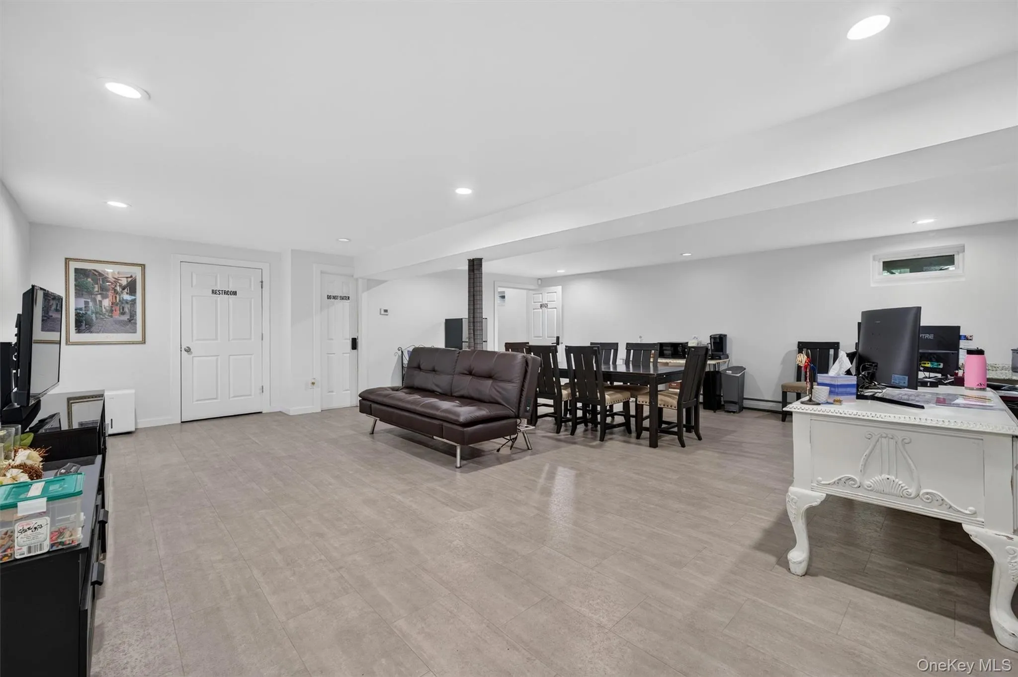 4 Shaker Court, New Windsor, NY, 4 Bedrooms Bedrooms, 9 Rooms Rooms,3 BathroomsBathrooms,Residential,For Rent,Shaker,0,KEY1013401 4 Shaker Court, New Windsor, NY, 4 Bedrooms Bedrooms, 9 Rooms Rooms,3 BathroomsBathrooms,Residential,For Rent,Shaker,0,KEY1013401