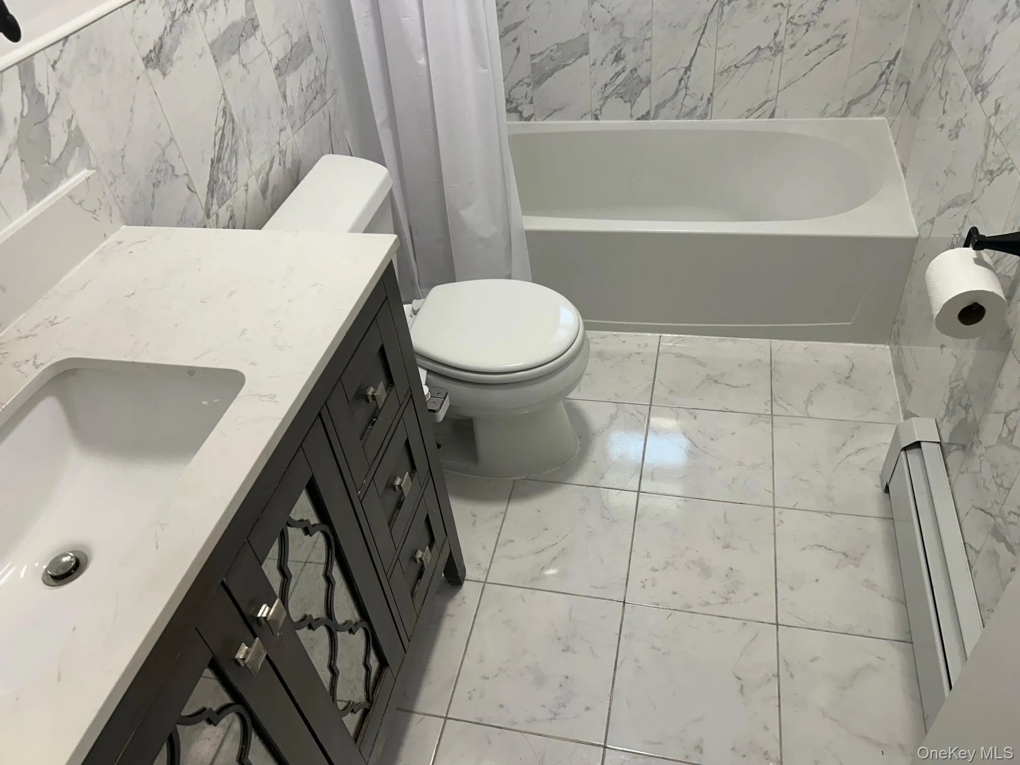 284 Sneden Place, Ramapo, NY, 1 Bedroom Bedrooms, 5 Rooms Rooms,1 BathroomBathrooms,Residential,For Rent,Sneden,0,1013404 284 Sneden Place, Ramapo, NY, 1 Bedroom Bedrooms, 5 Rooms Rooms,1 BathroomBathrooms,Residential,For Rent,Sneden,0,1013404